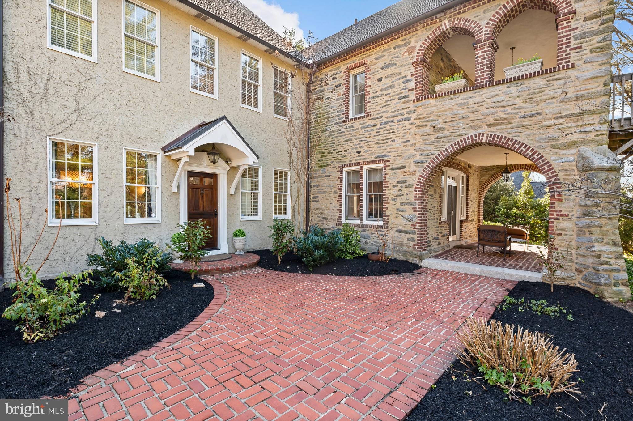 FOX FIELDS - Residential