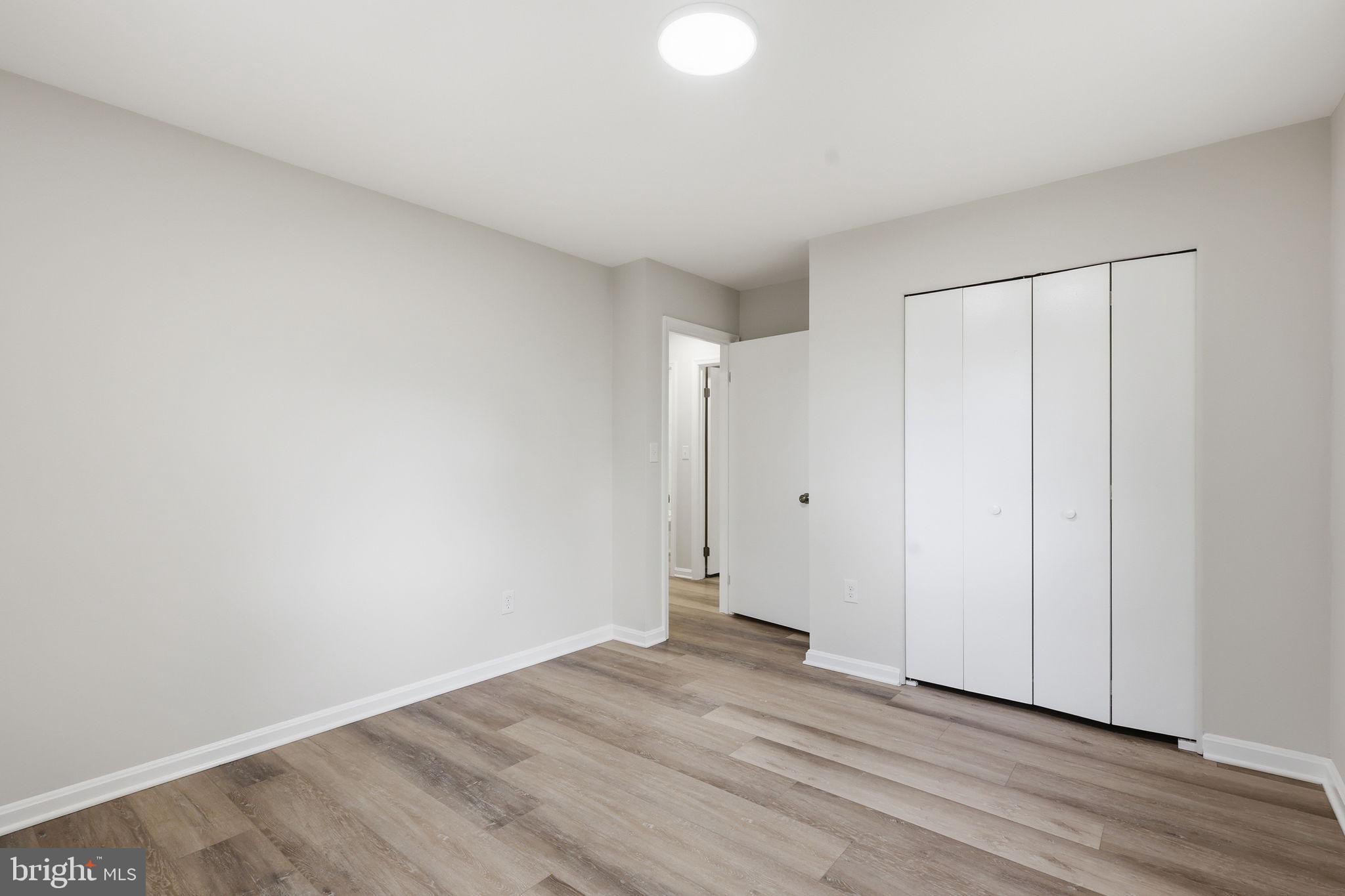 KEMP MILL HILLS - Residential
