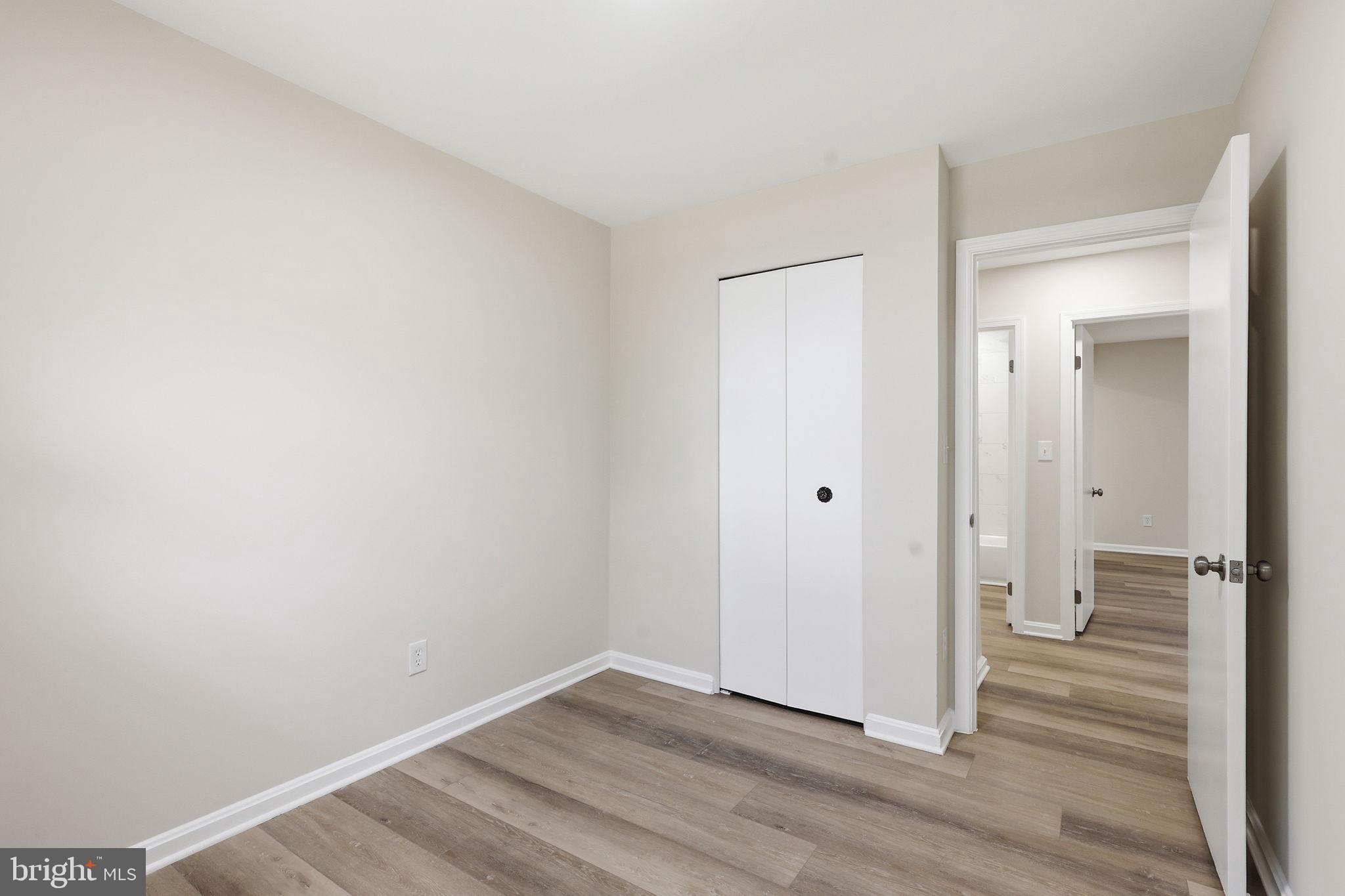 KEMP MILL HILLS - Residential