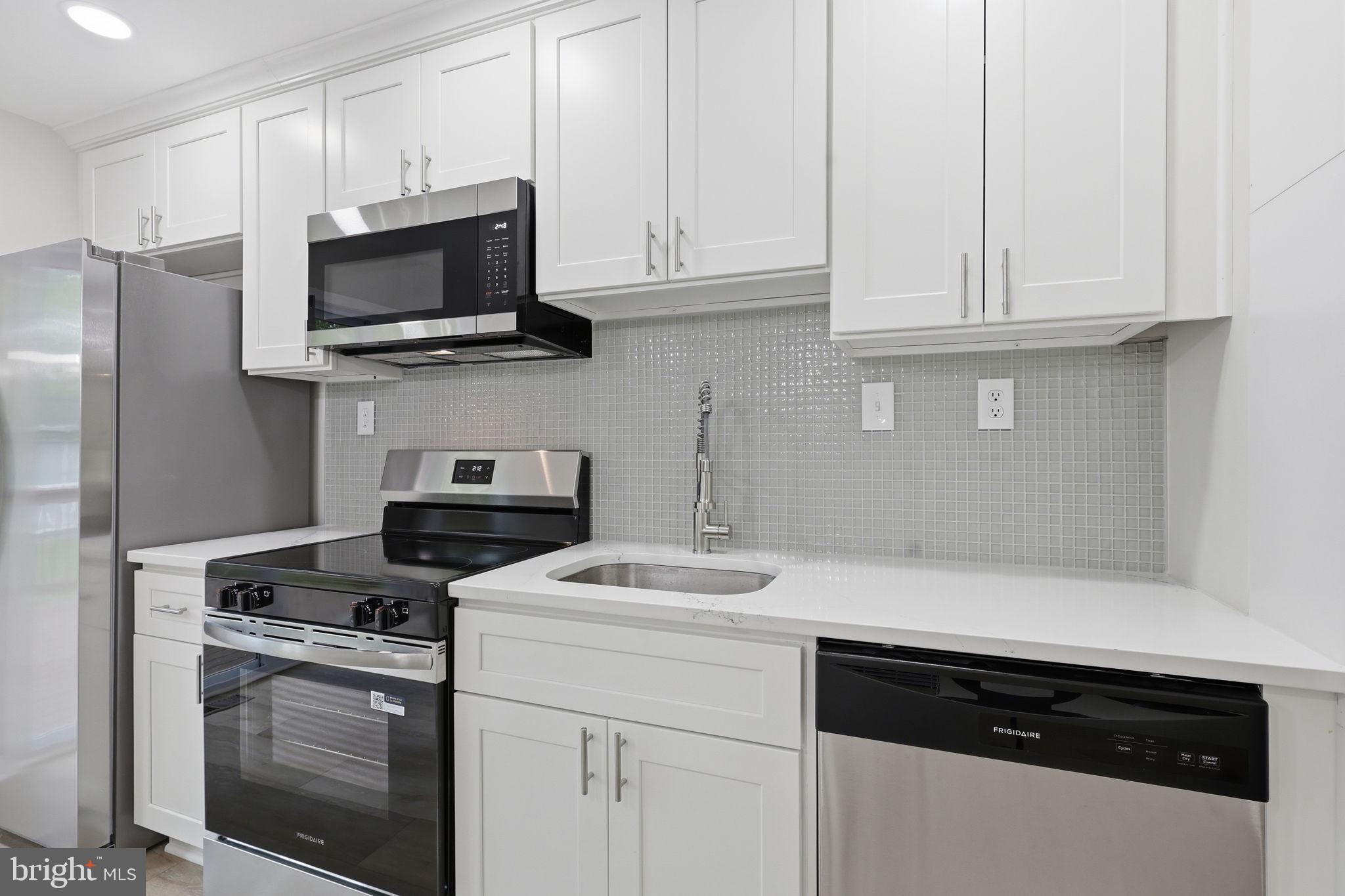 KEMP MILL HILLS - Residential