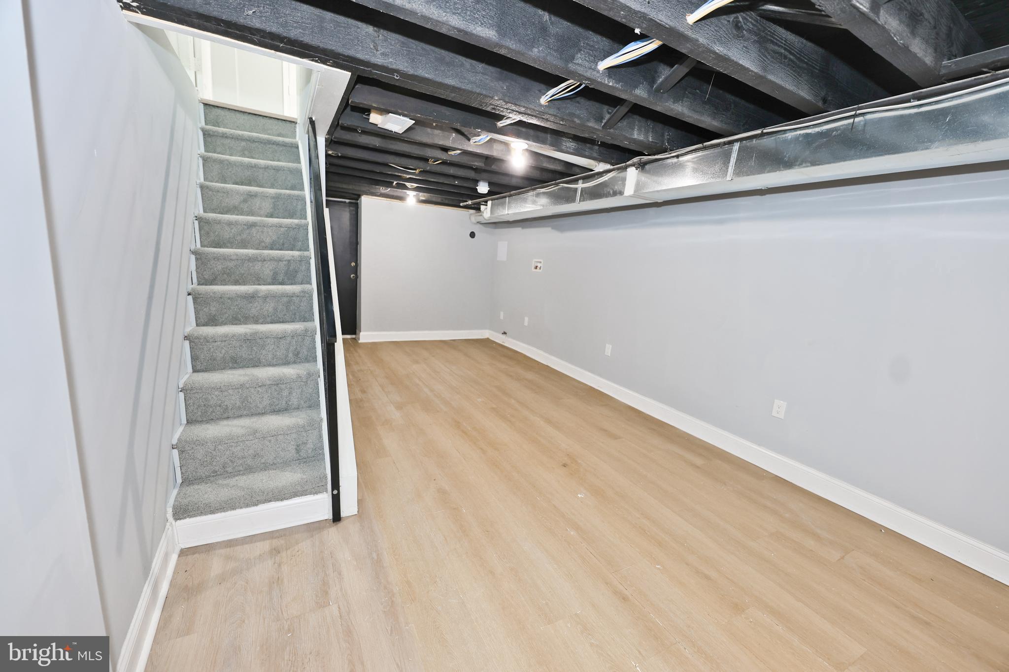 COBBS CREEK - Residential