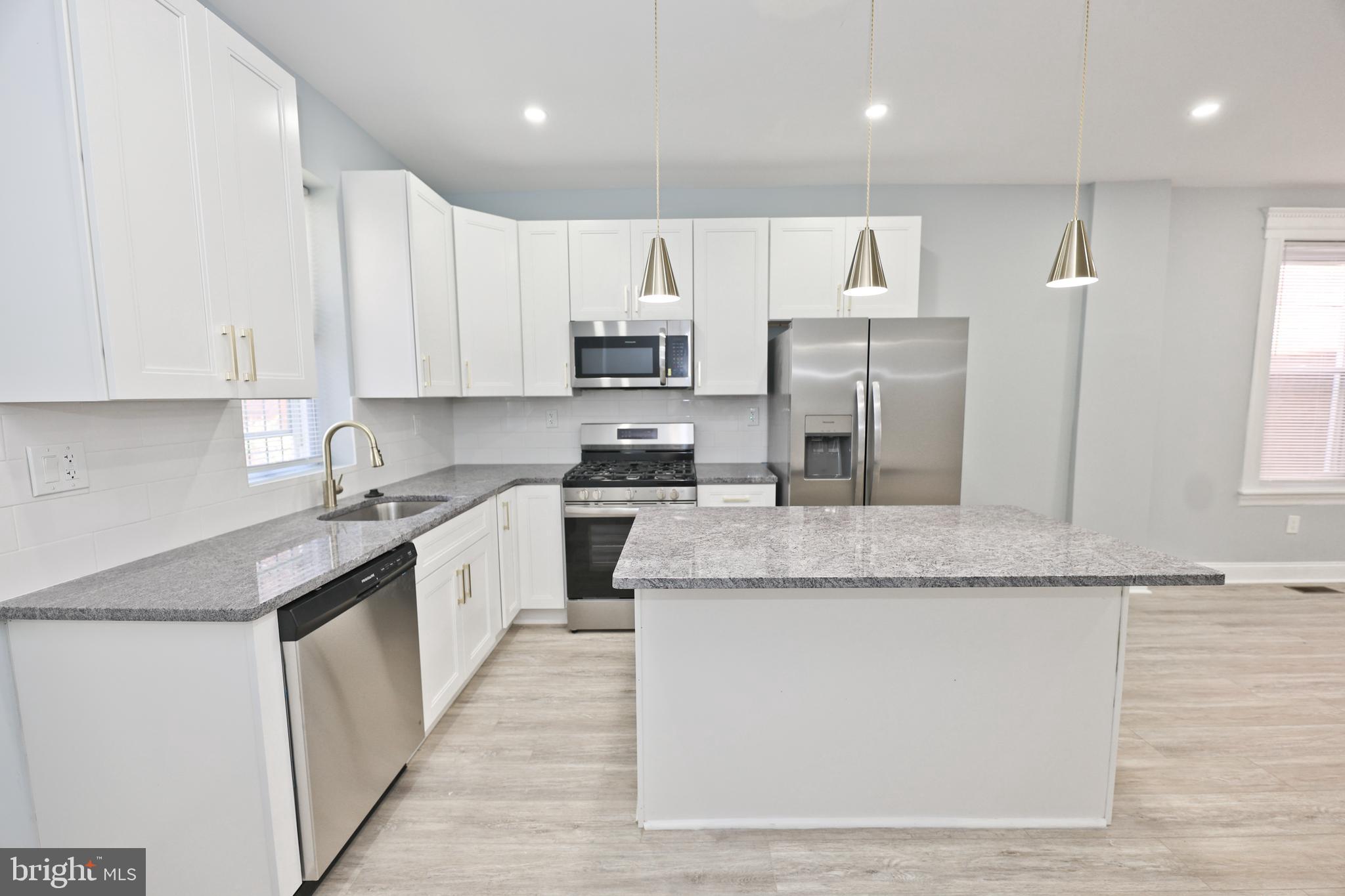 COBBS CREEK - Residential