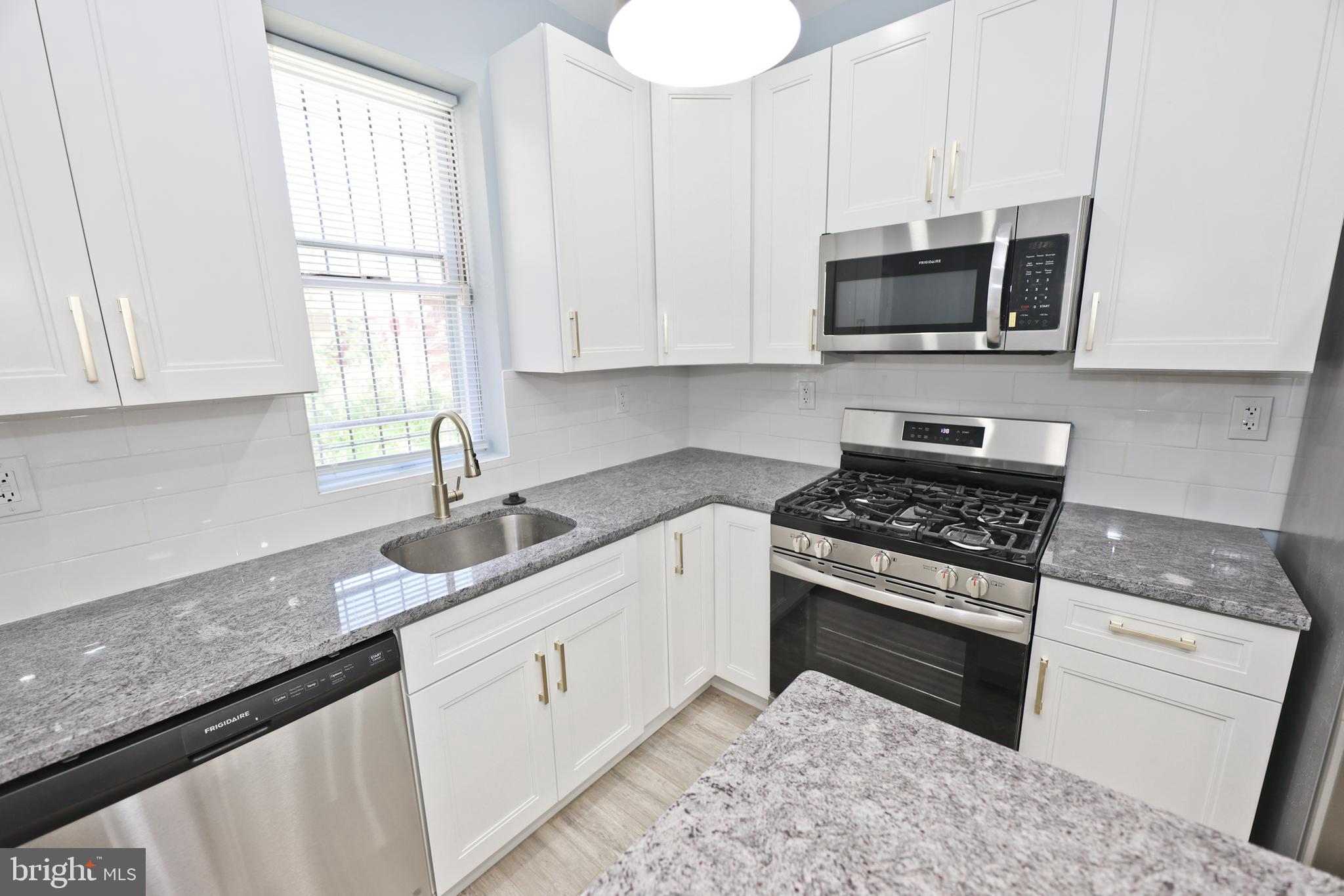 COBBS CREEK - Residential