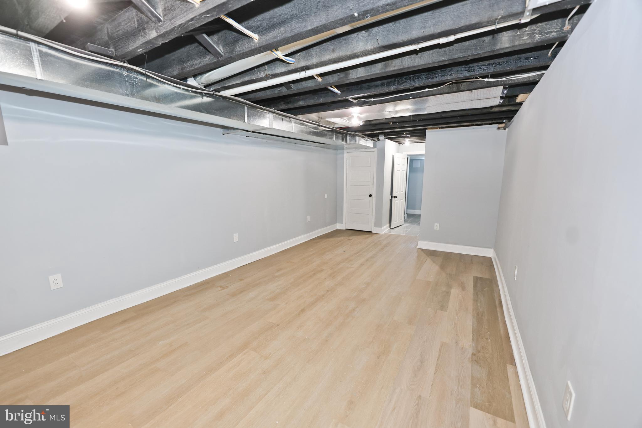 COBBS CREEK - Residential