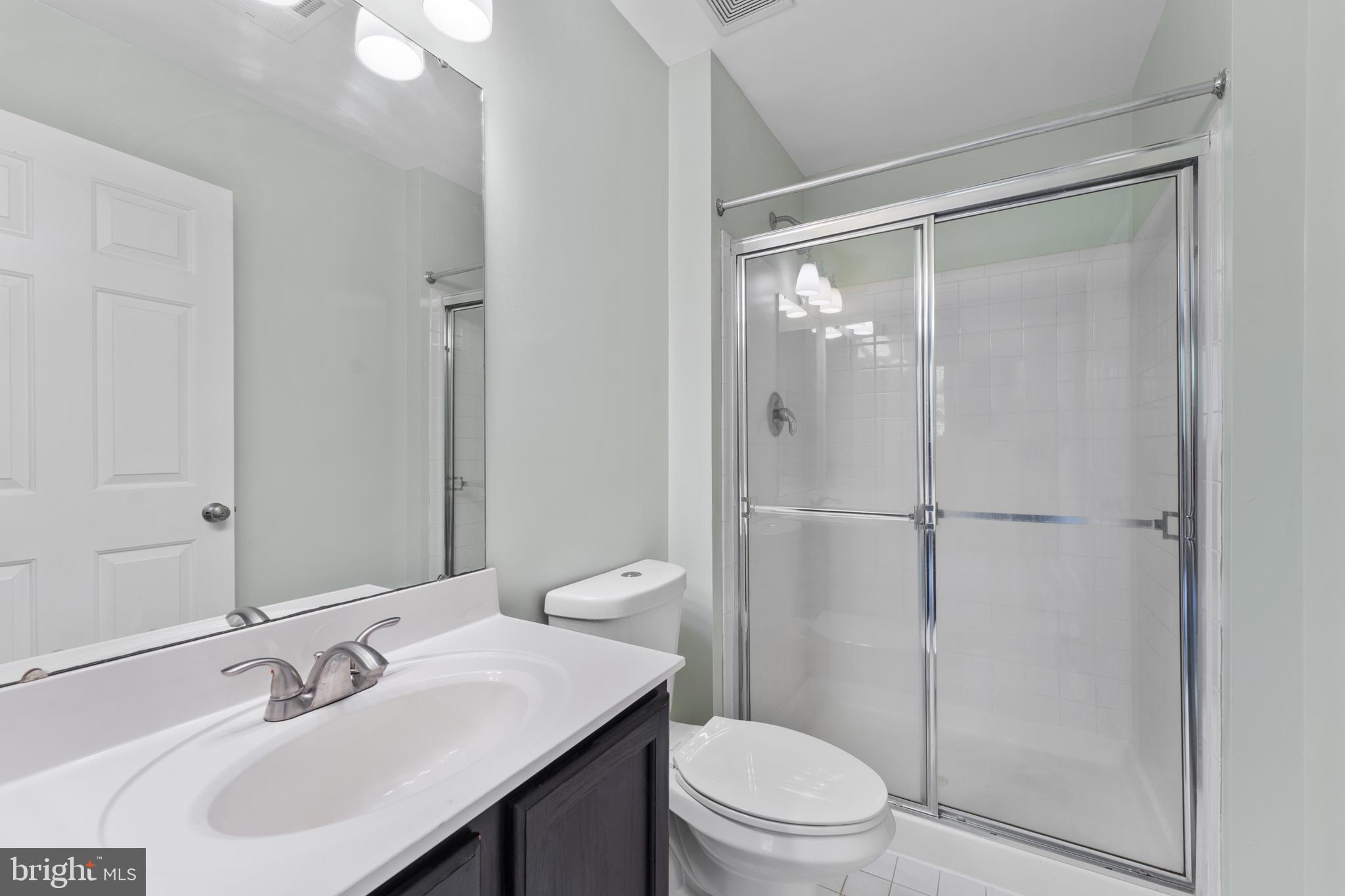 SEVEN OAKS - Residential