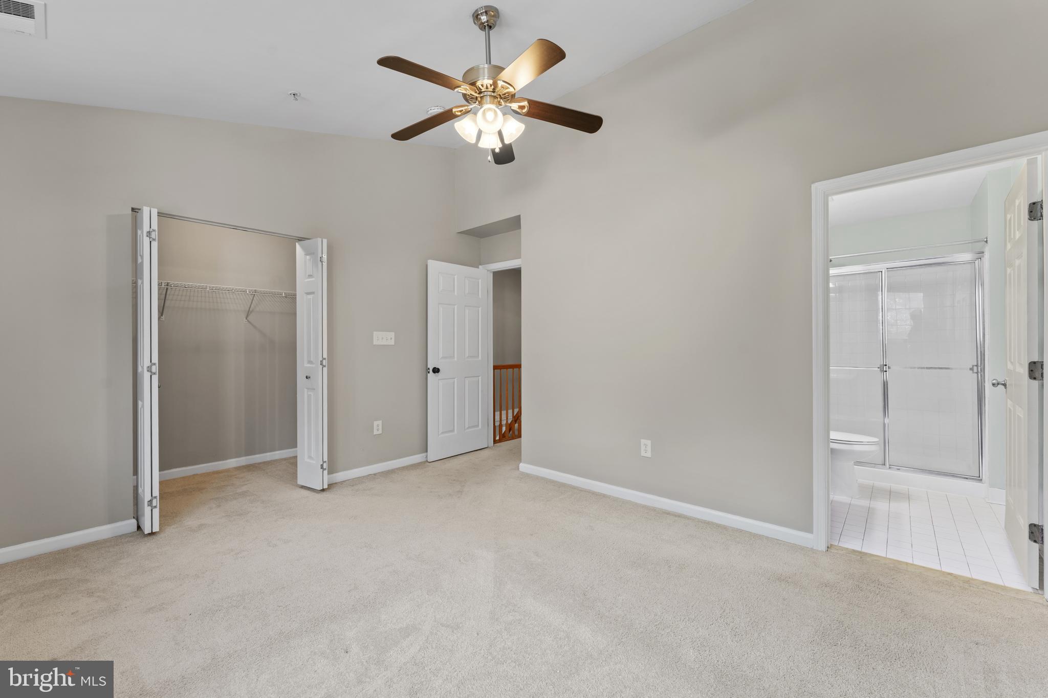 SEVEN OAKS - Residential