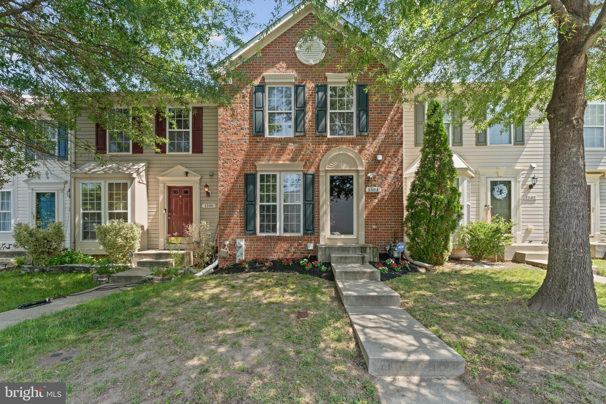 SEVEN OAKS - Residential