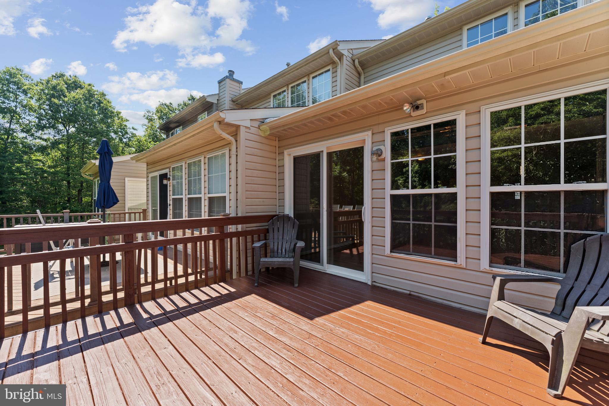 SEVEN OAKS - Residential