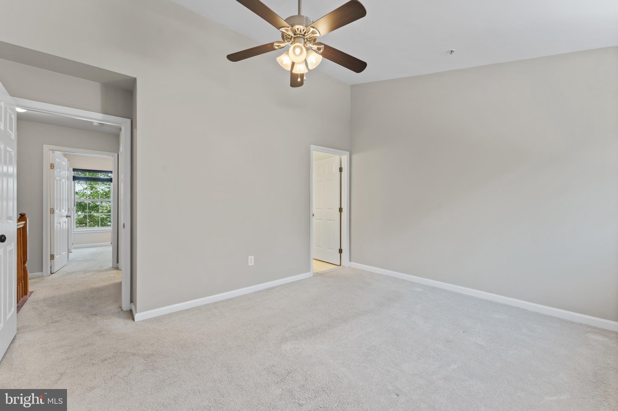 SEVEN OAKS - Residential