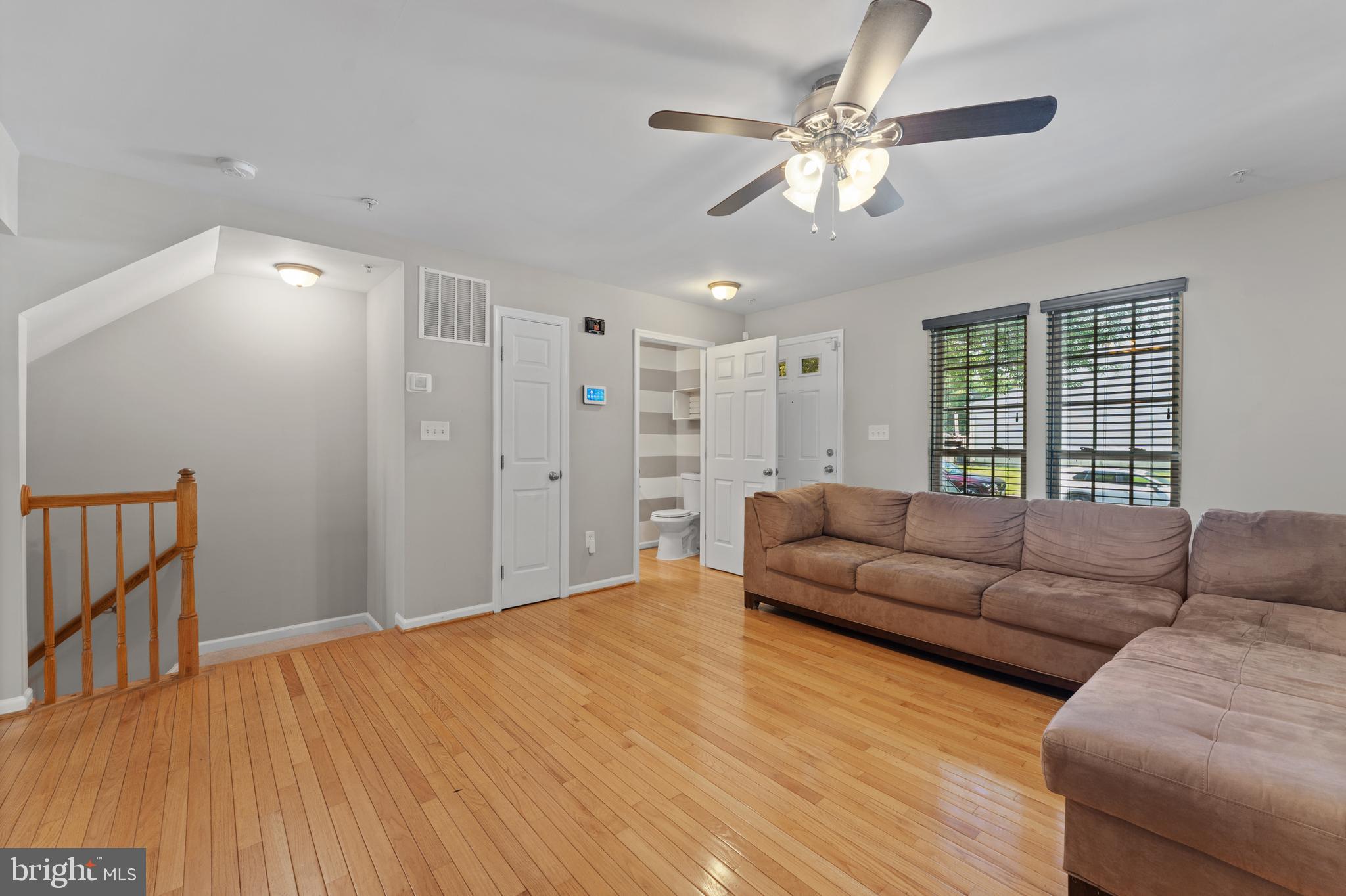 SEVEN OAKS - Residential