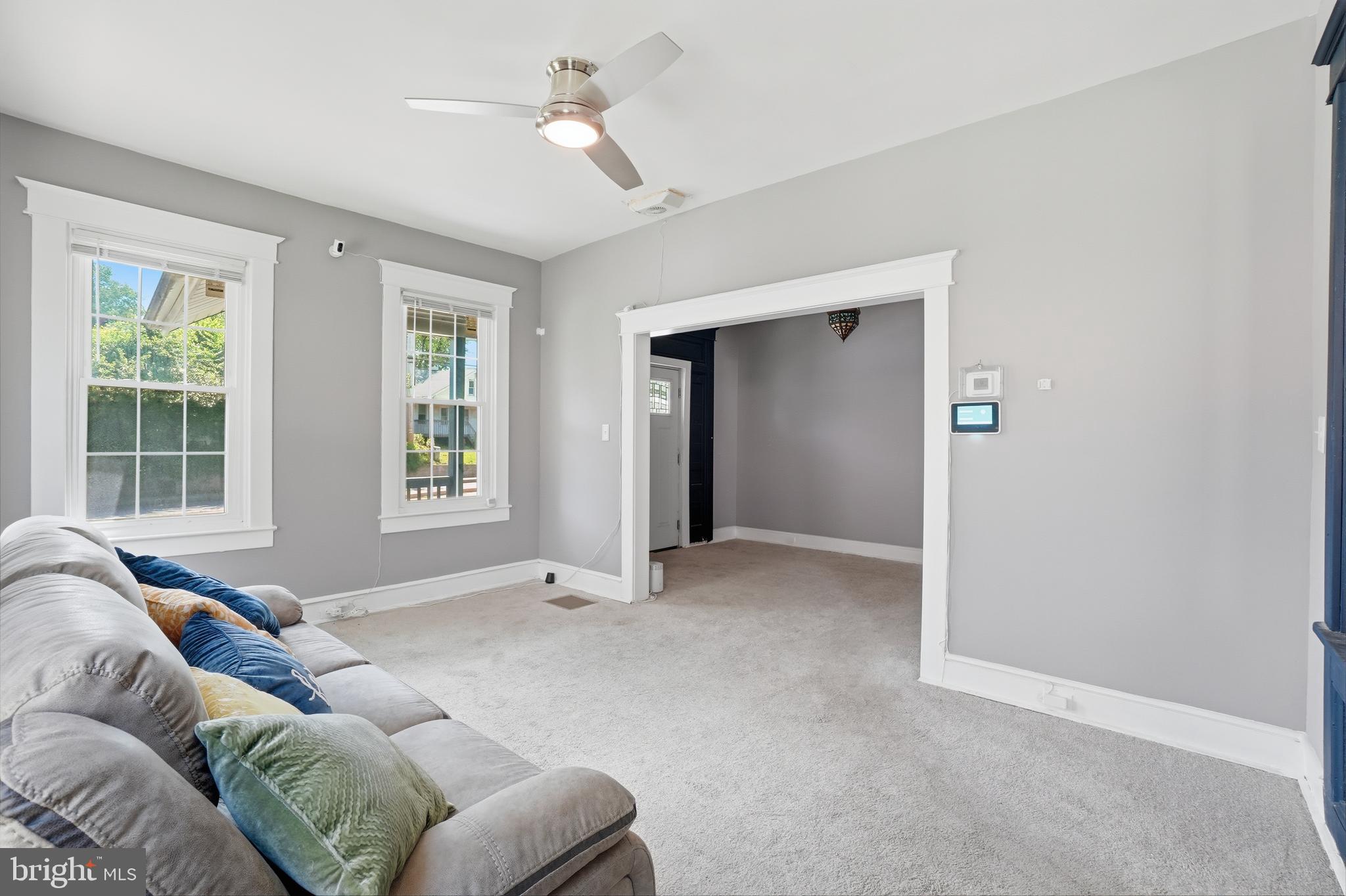 BROOKLYN PARK - Commercial Sale