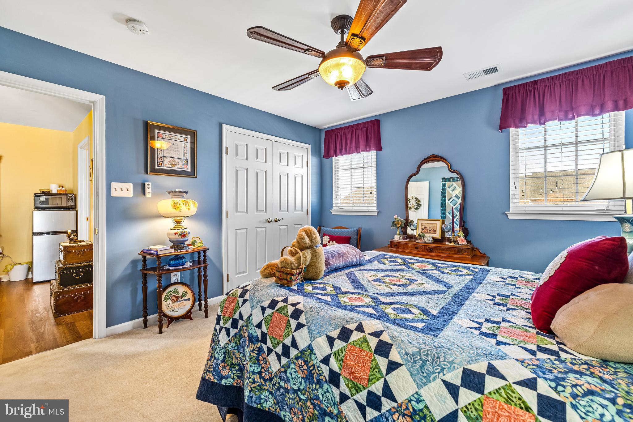 OAK HILLS - Residential