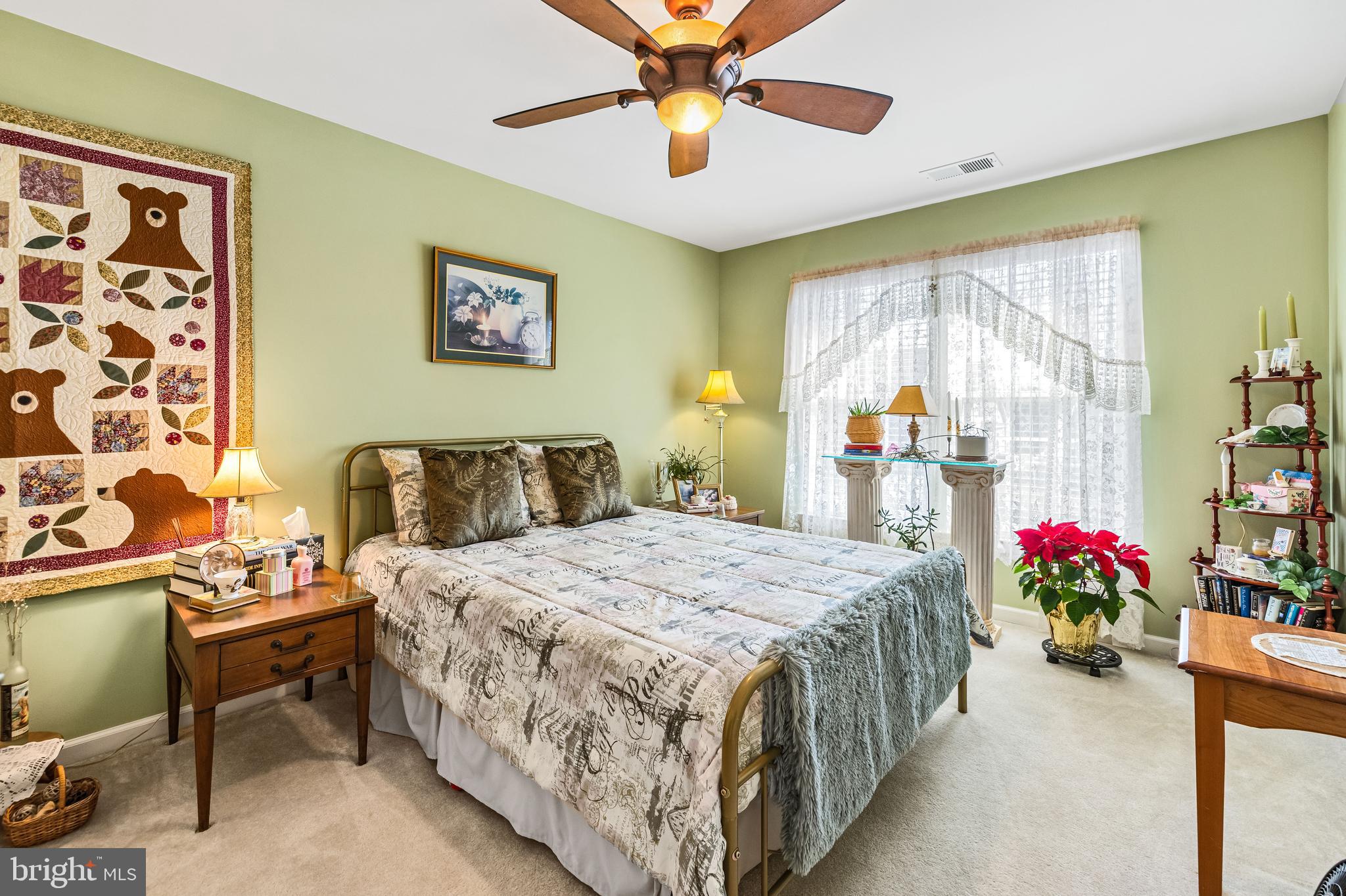 OAK HILLS - Residential