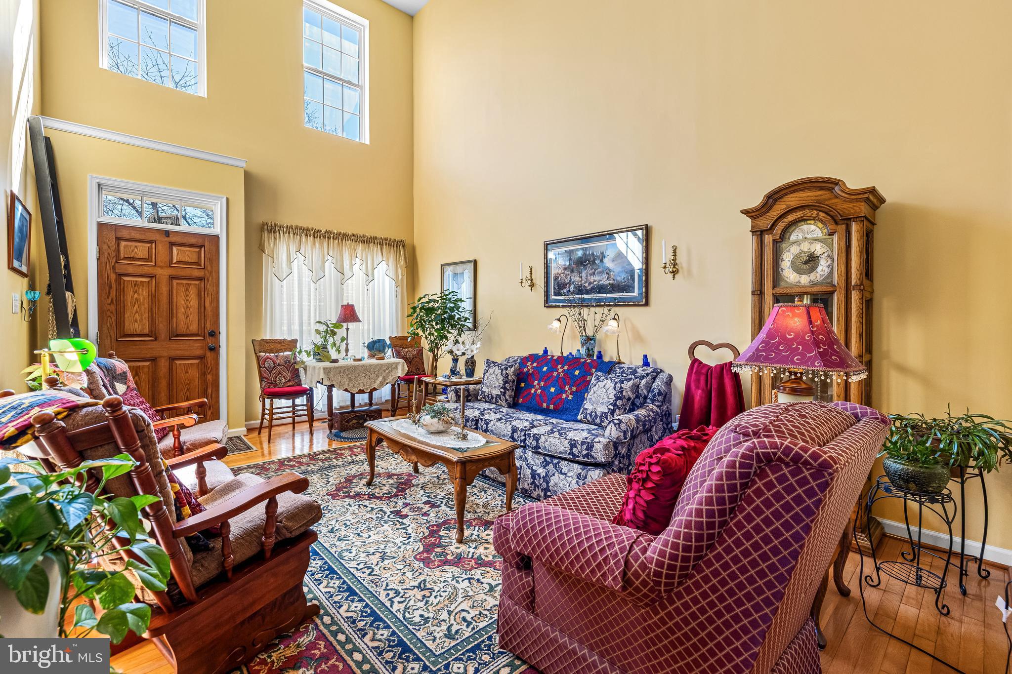 OAK HILLS - Residential