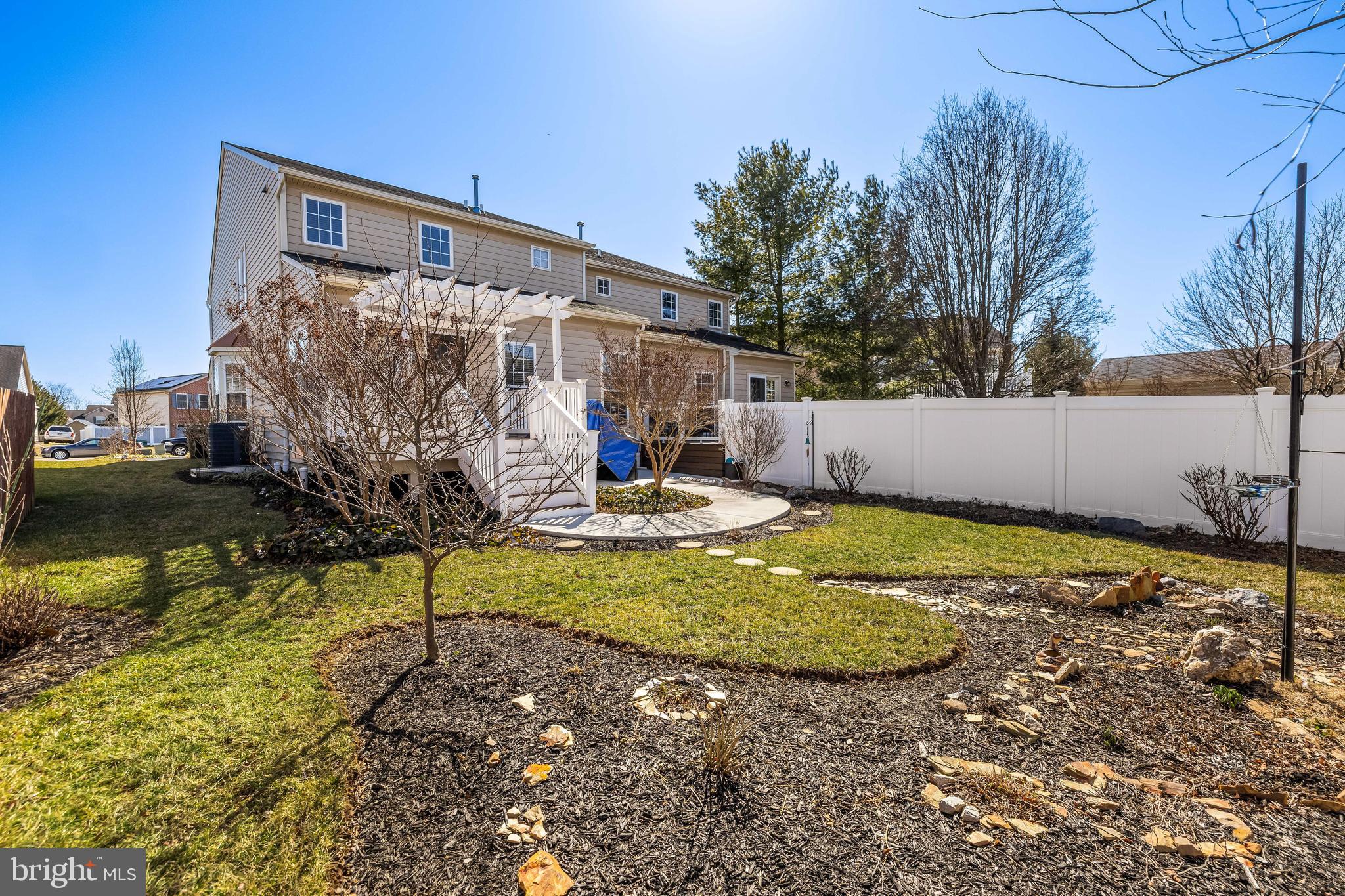 OAK HILLS - Residential
