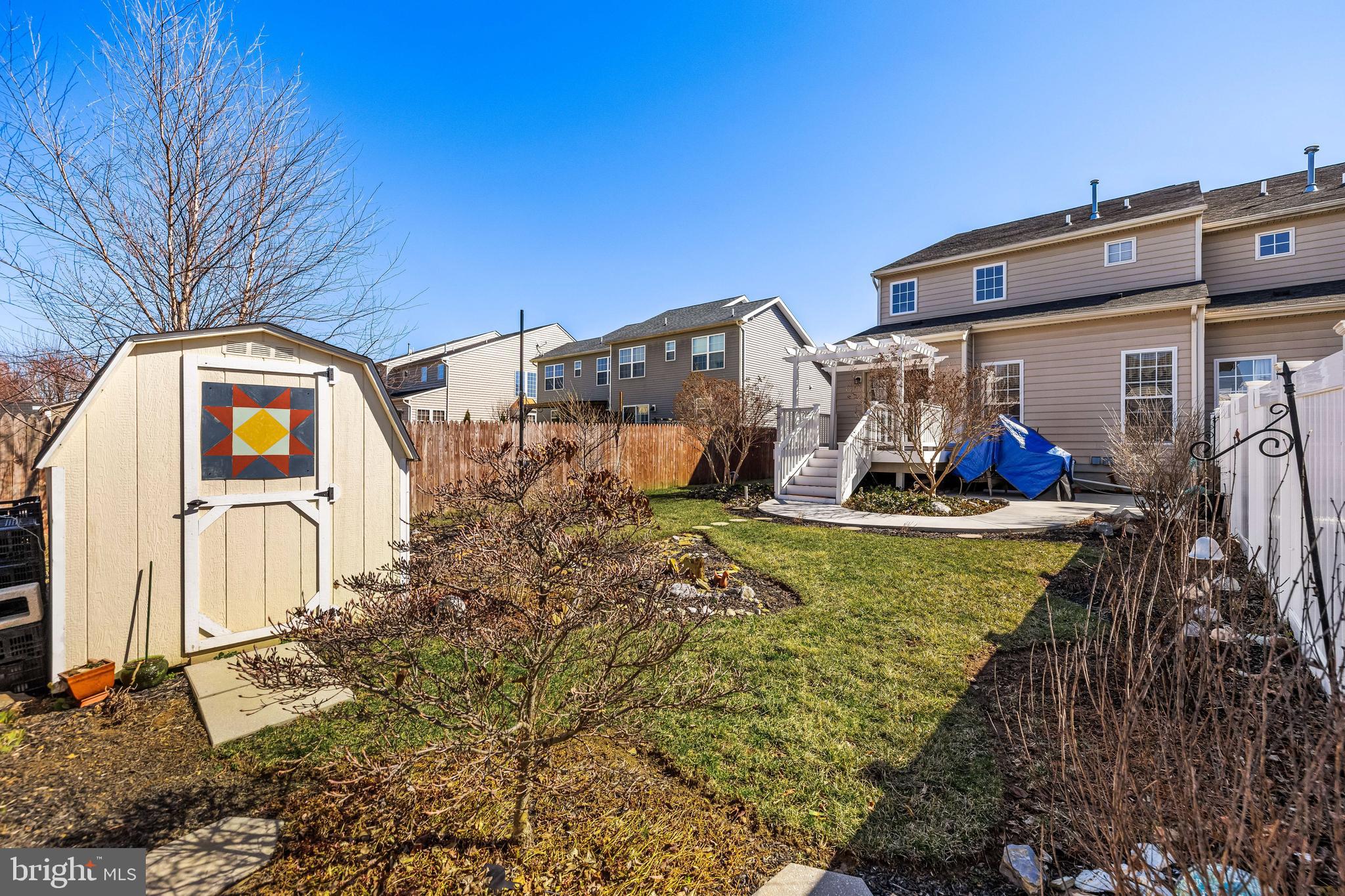 OAK HILLS - Residential