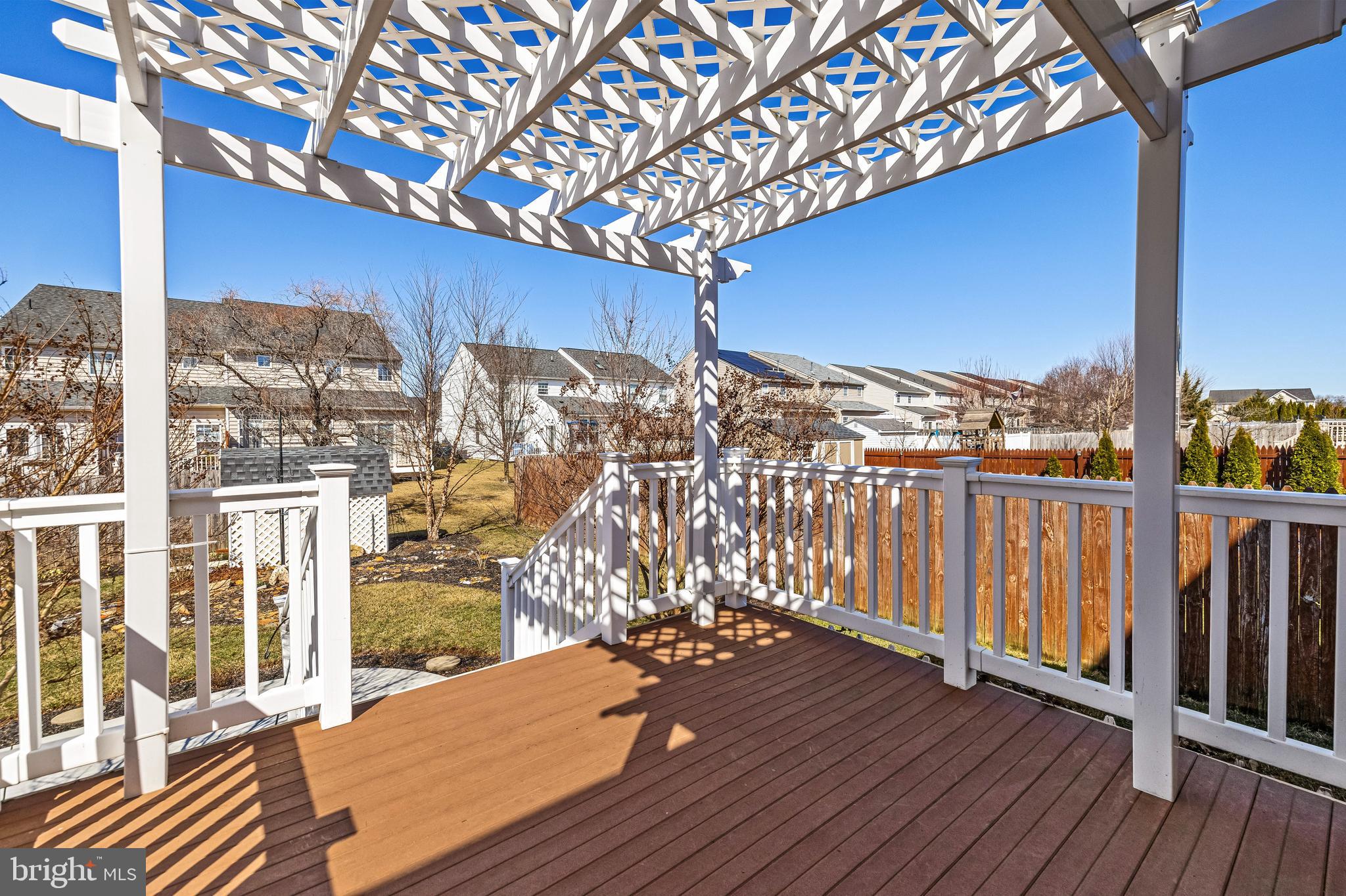 OAK HILLS - Residential