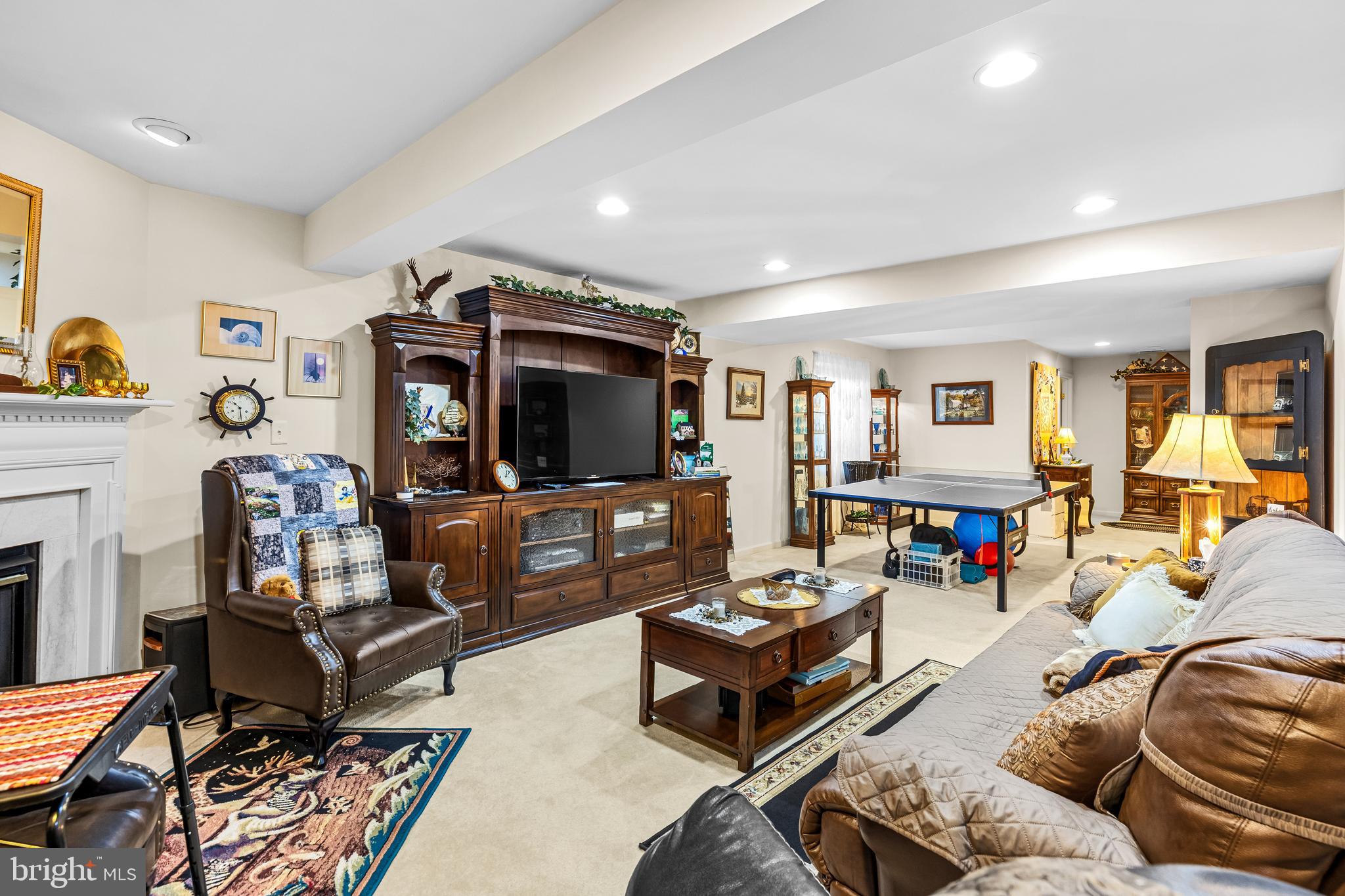 OAK HILLS - Residential