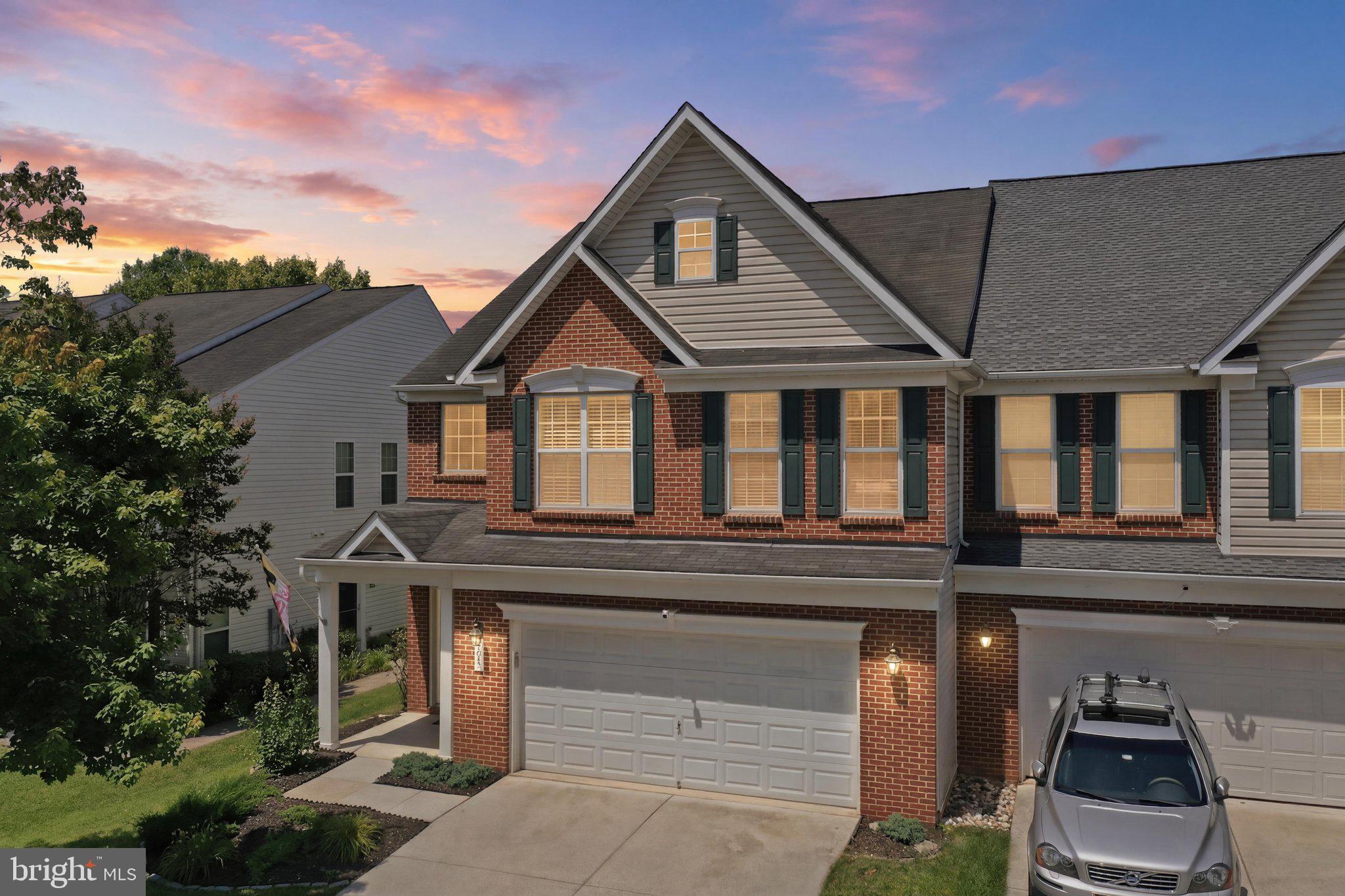 KENSINGTON VILLAS - Residential