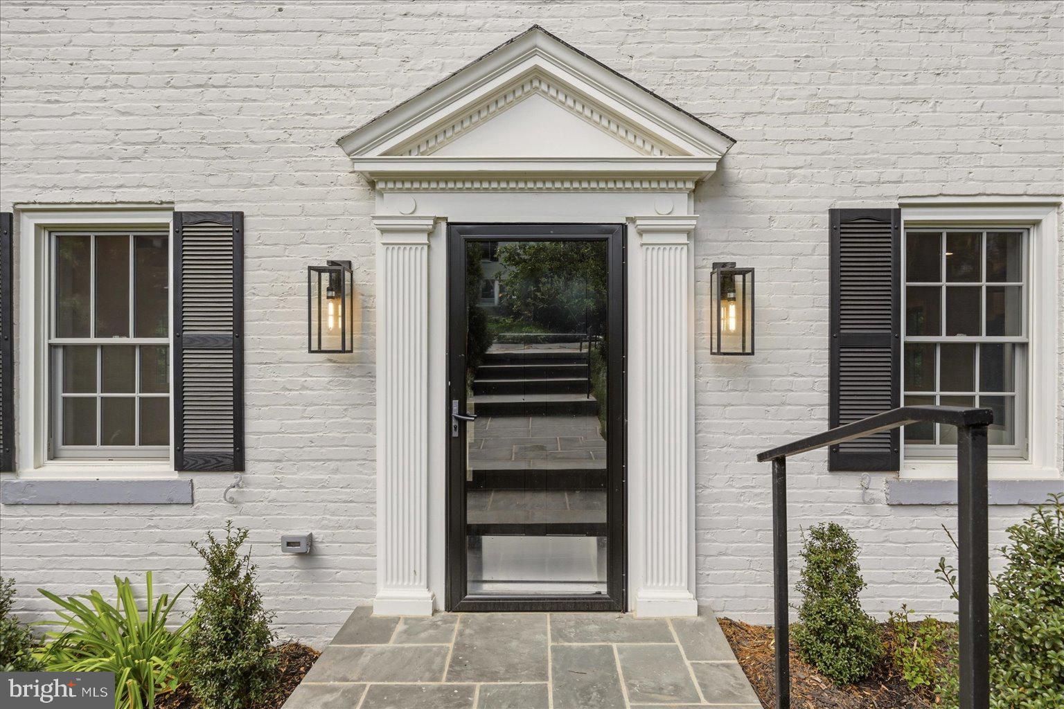 CLEVELAND PARK - Residential