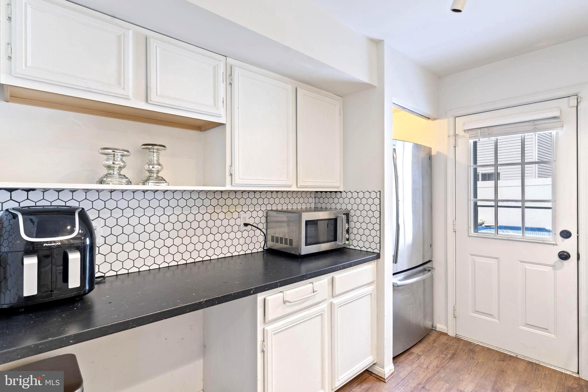 GRAY INN COURT - Residential