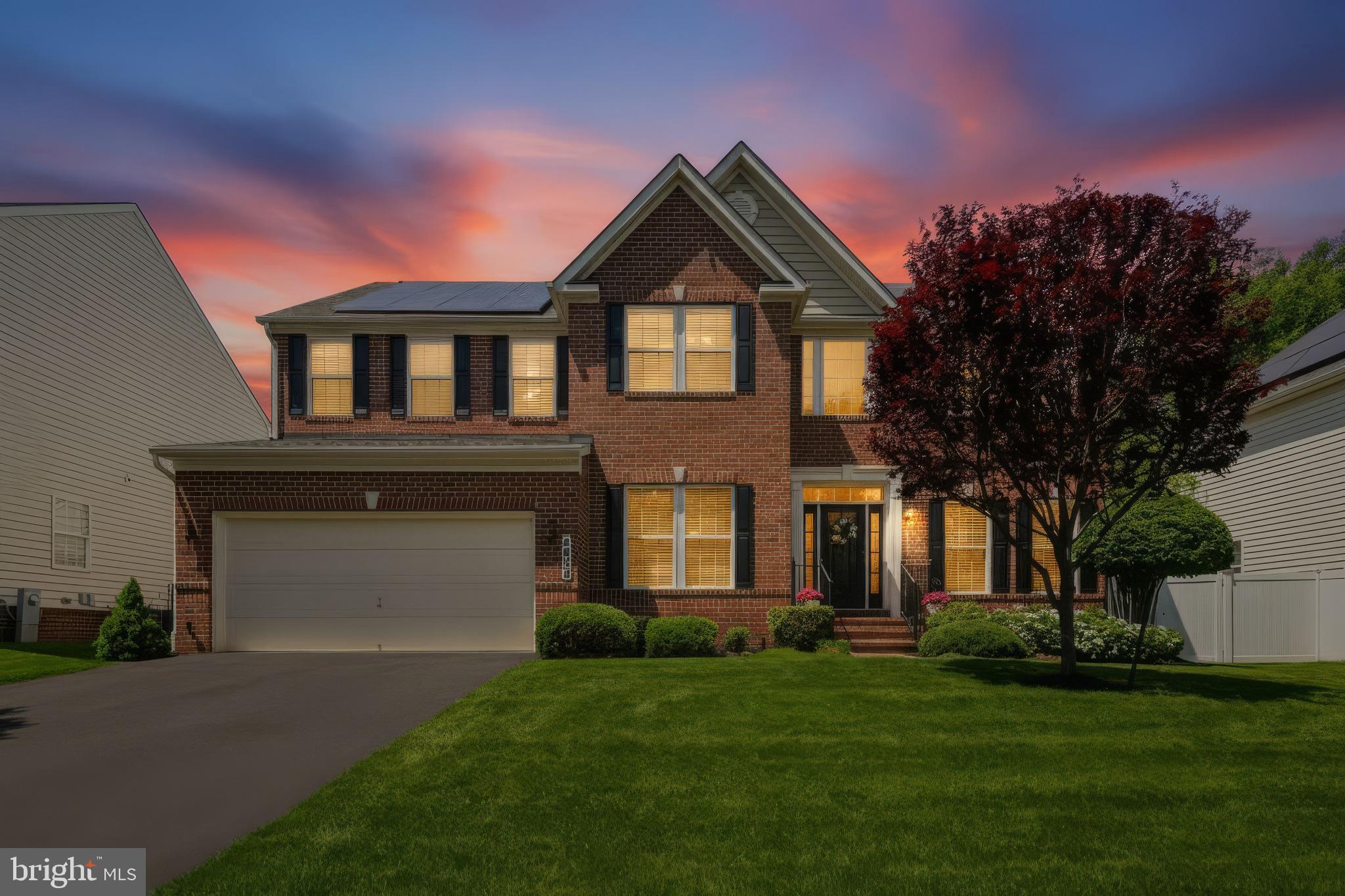 CASCADE OVERLOOK - Residential
