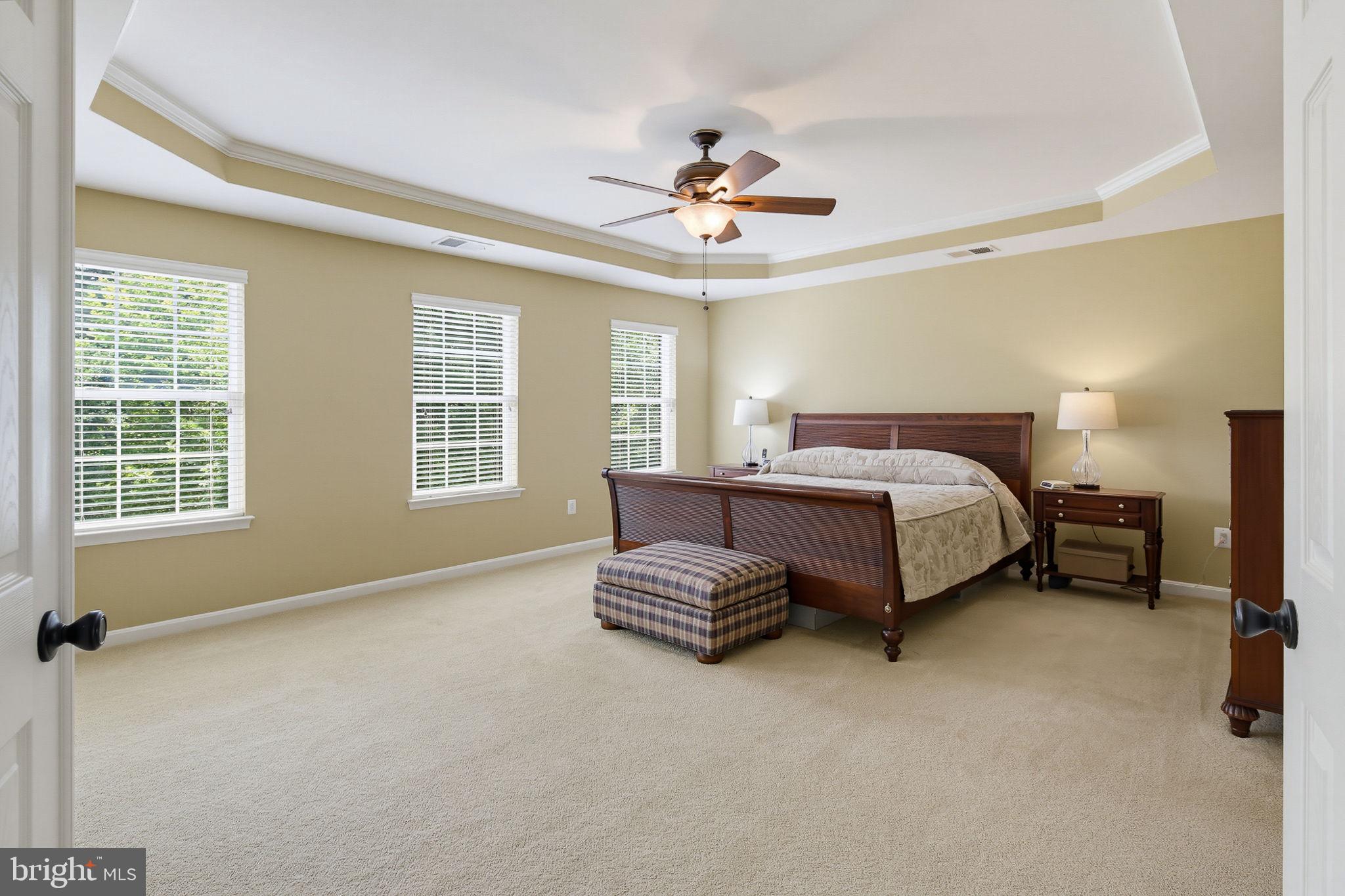 CASCADE OVERLOOK - Residential