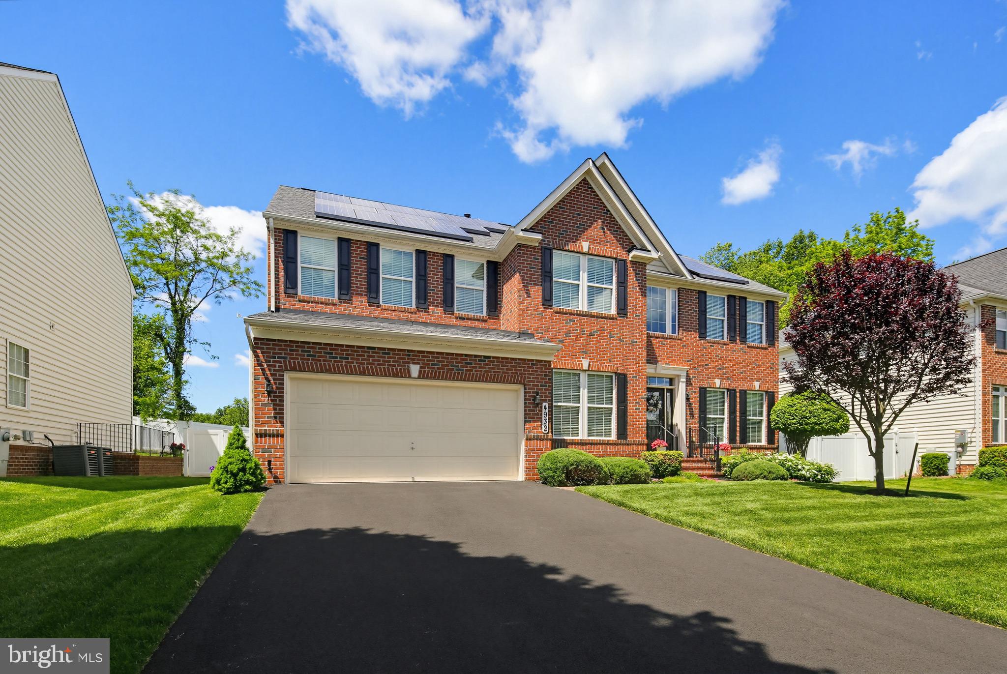 CASCADE OVERLOOK - Residential