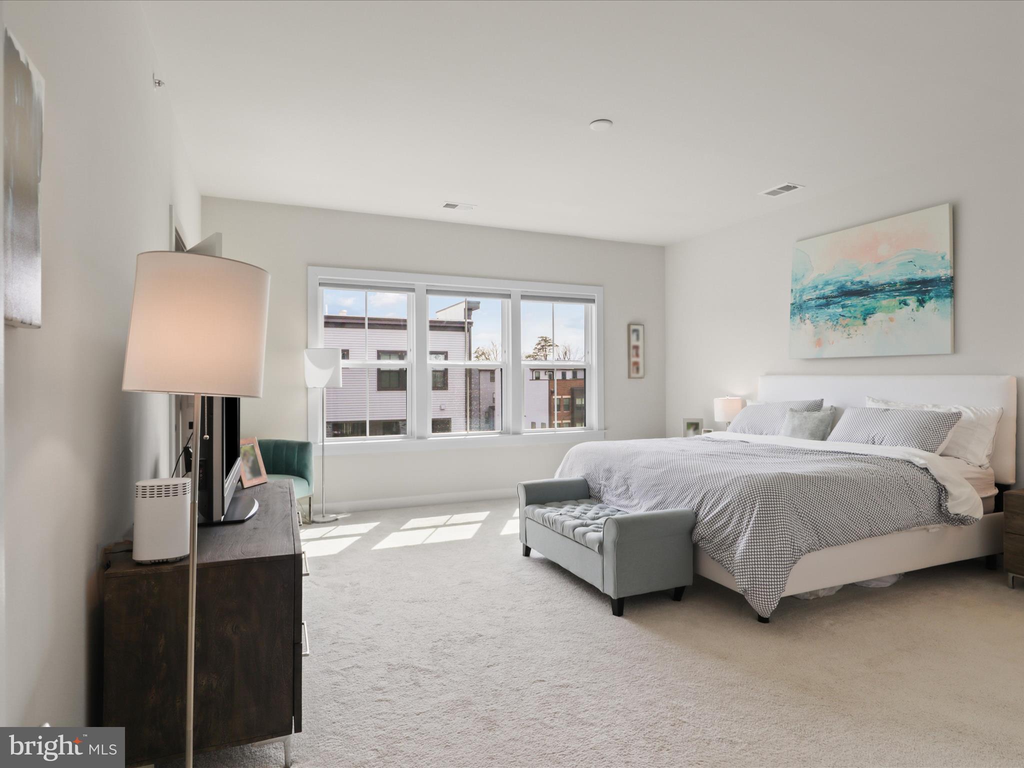 WOODLAND PARK - Residential
