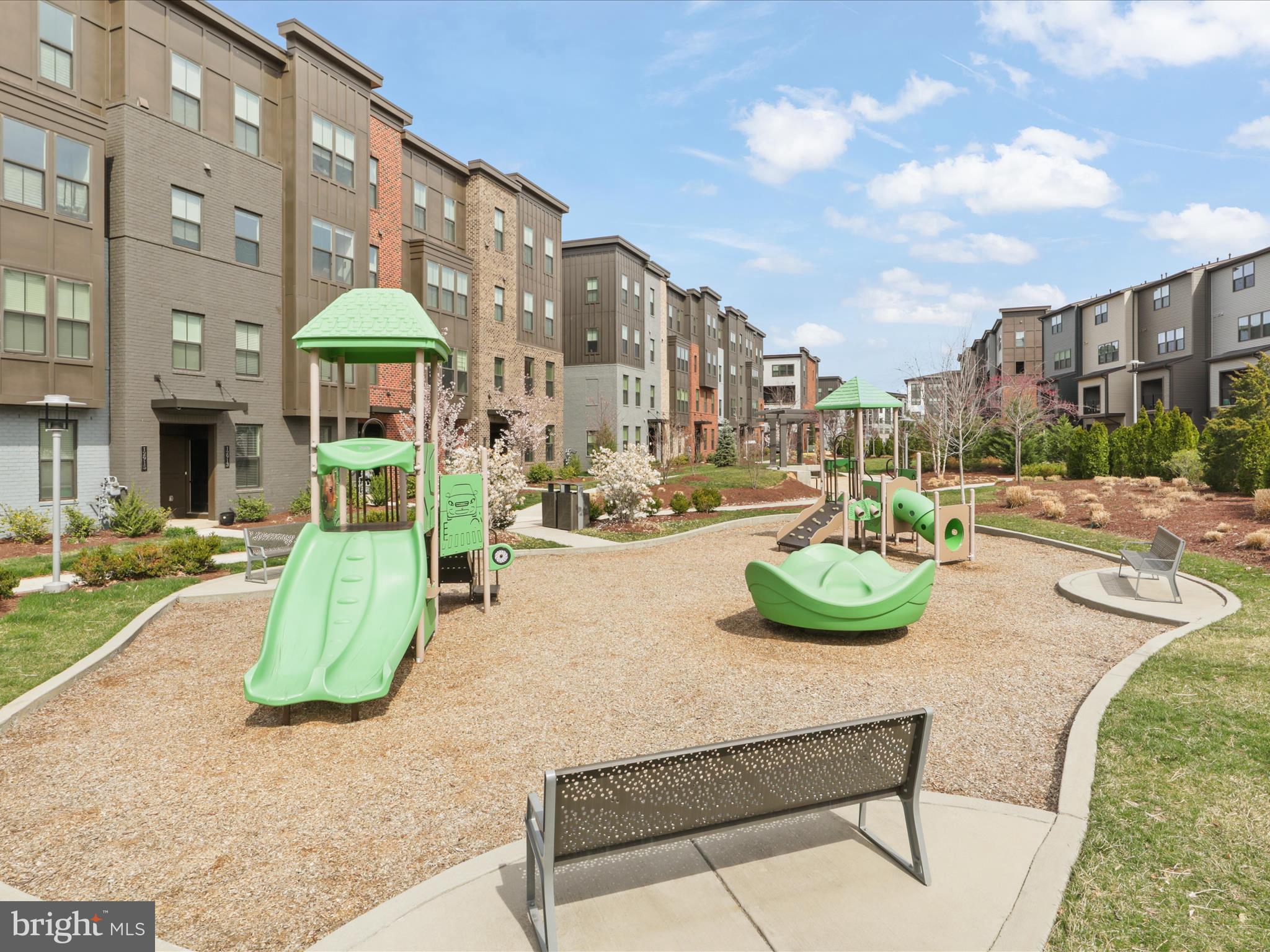 WOODLAND PARK - Residential