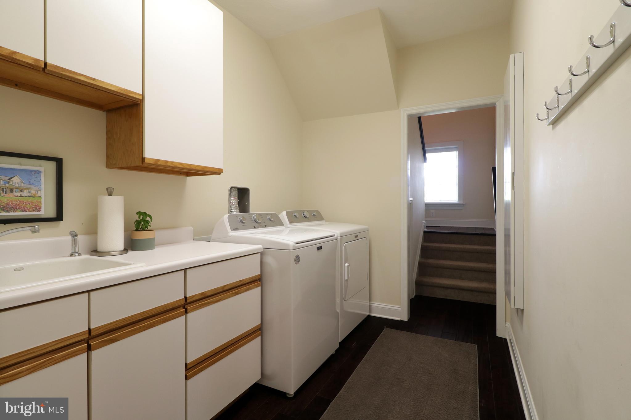 CAMBRIDGE CROSSING - Residential