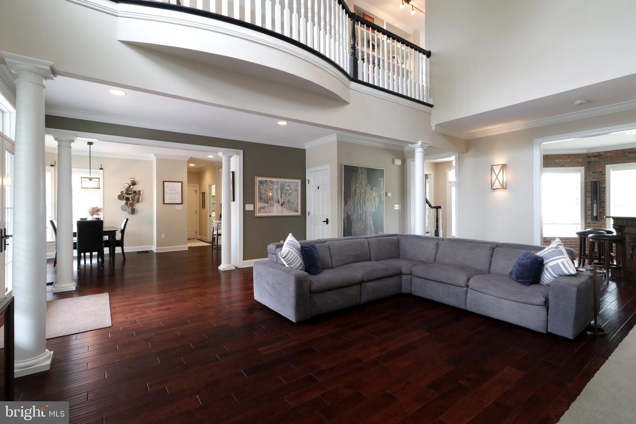 CAMBRIDGE CROSSING - Residential