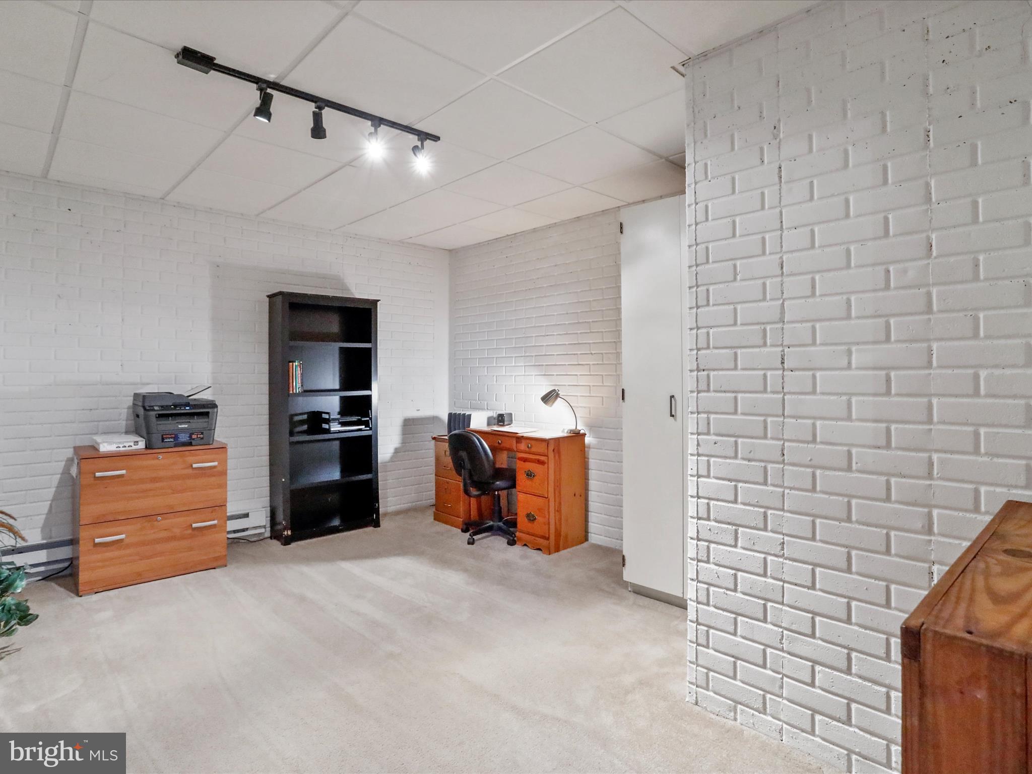 ORCHARD ESTATES - Residential