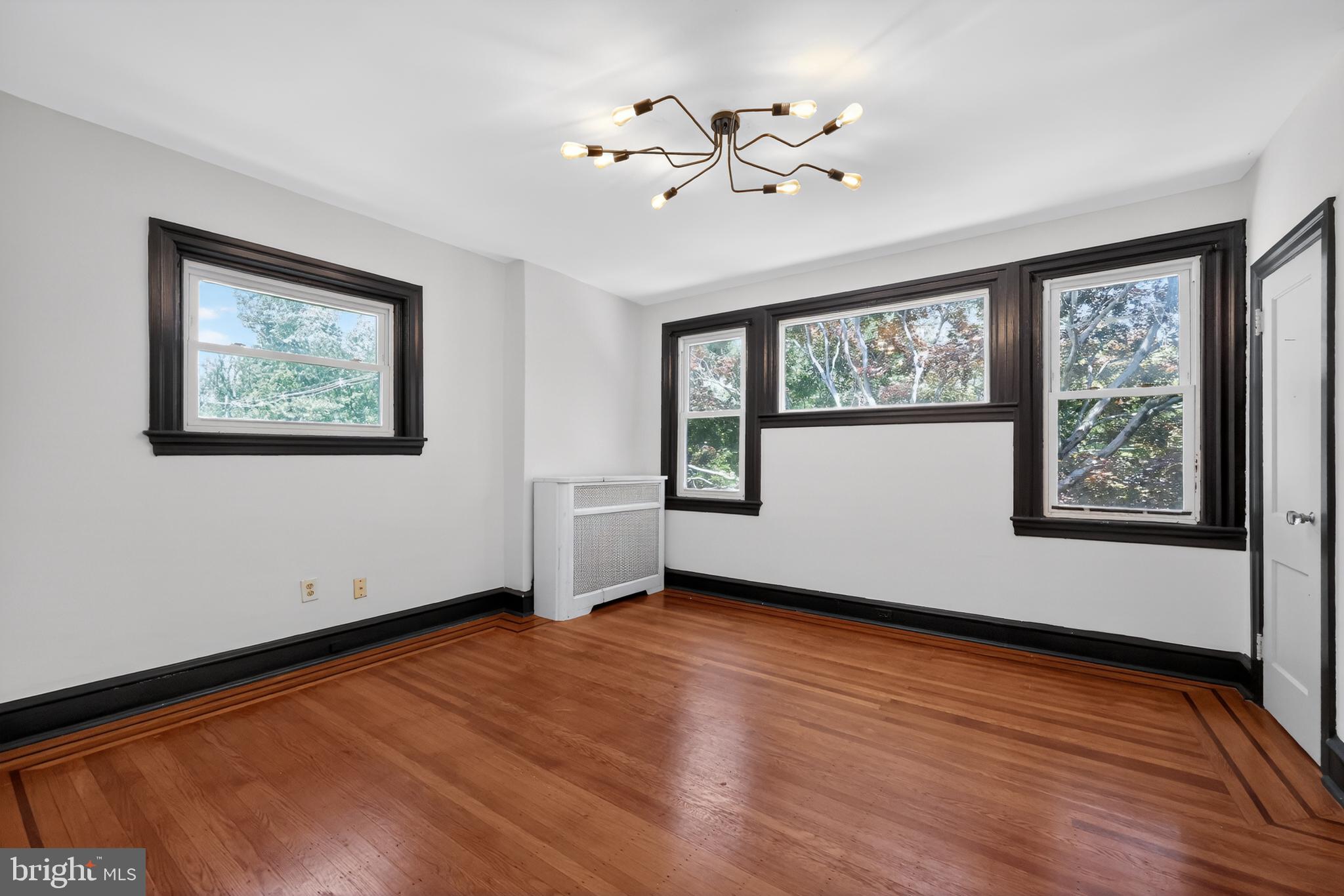 MT AIRY (WEST) - Residential