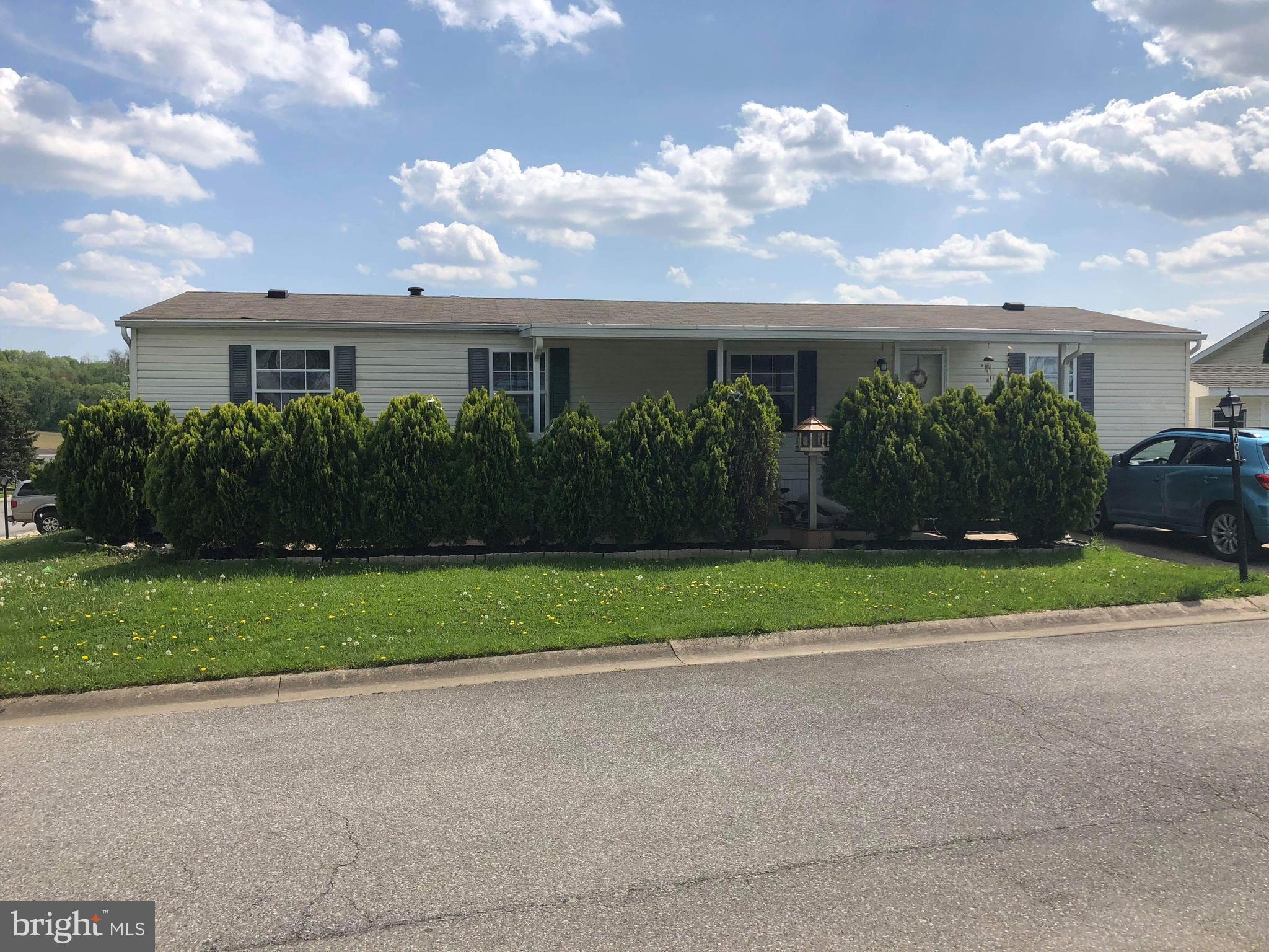 SUNSET ESTATES - Residential