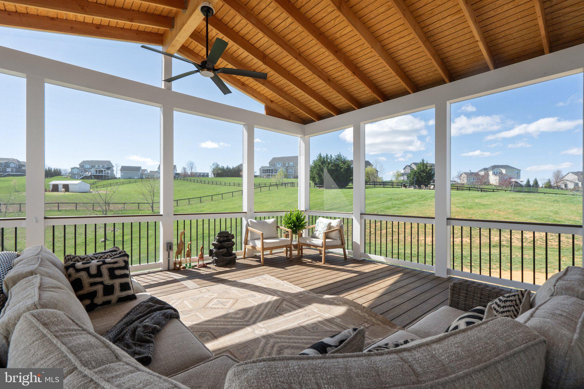 BLACK OAK RIDGE - Residential