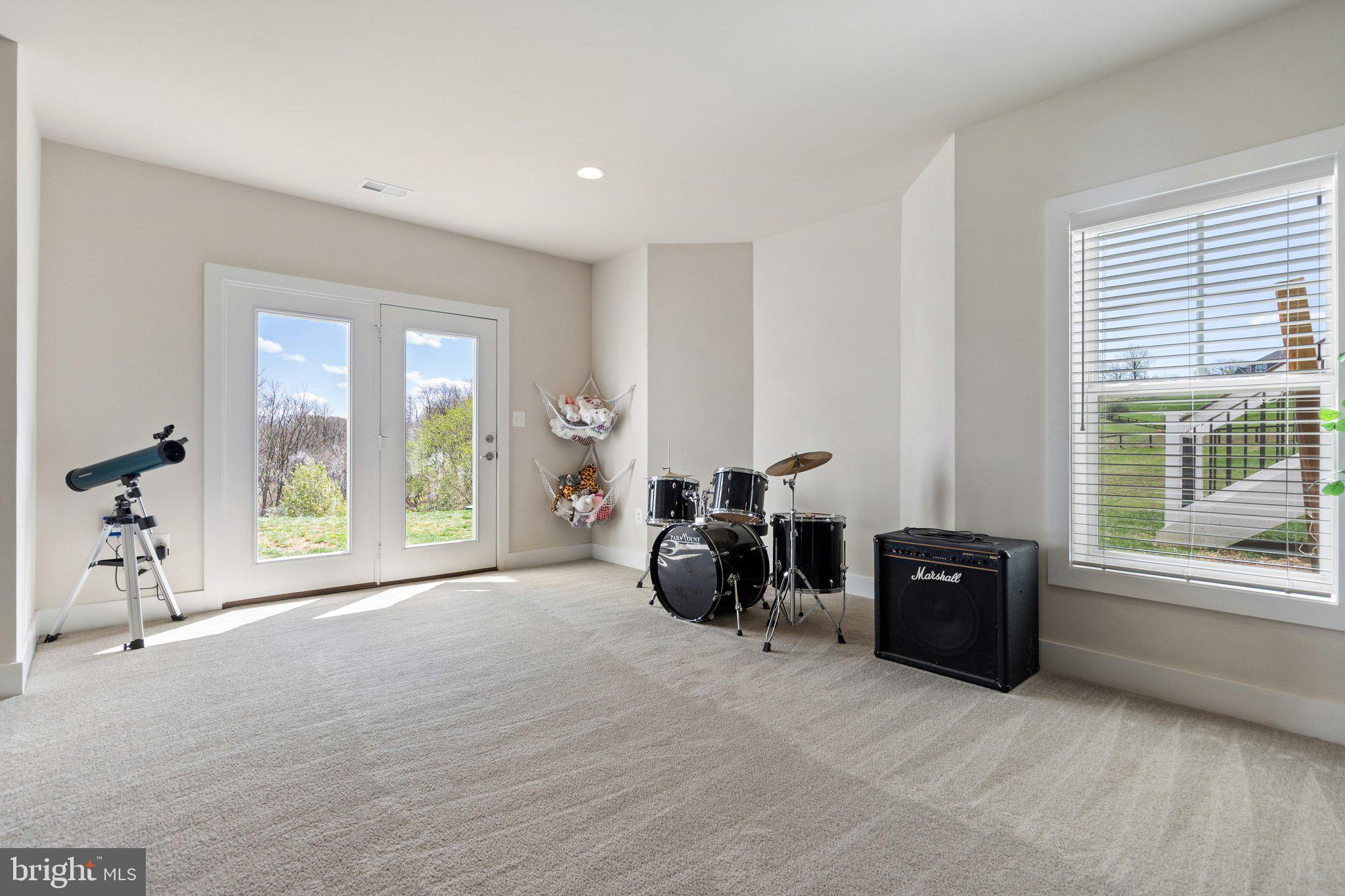 BLACK OAK RIDGE - Residential
