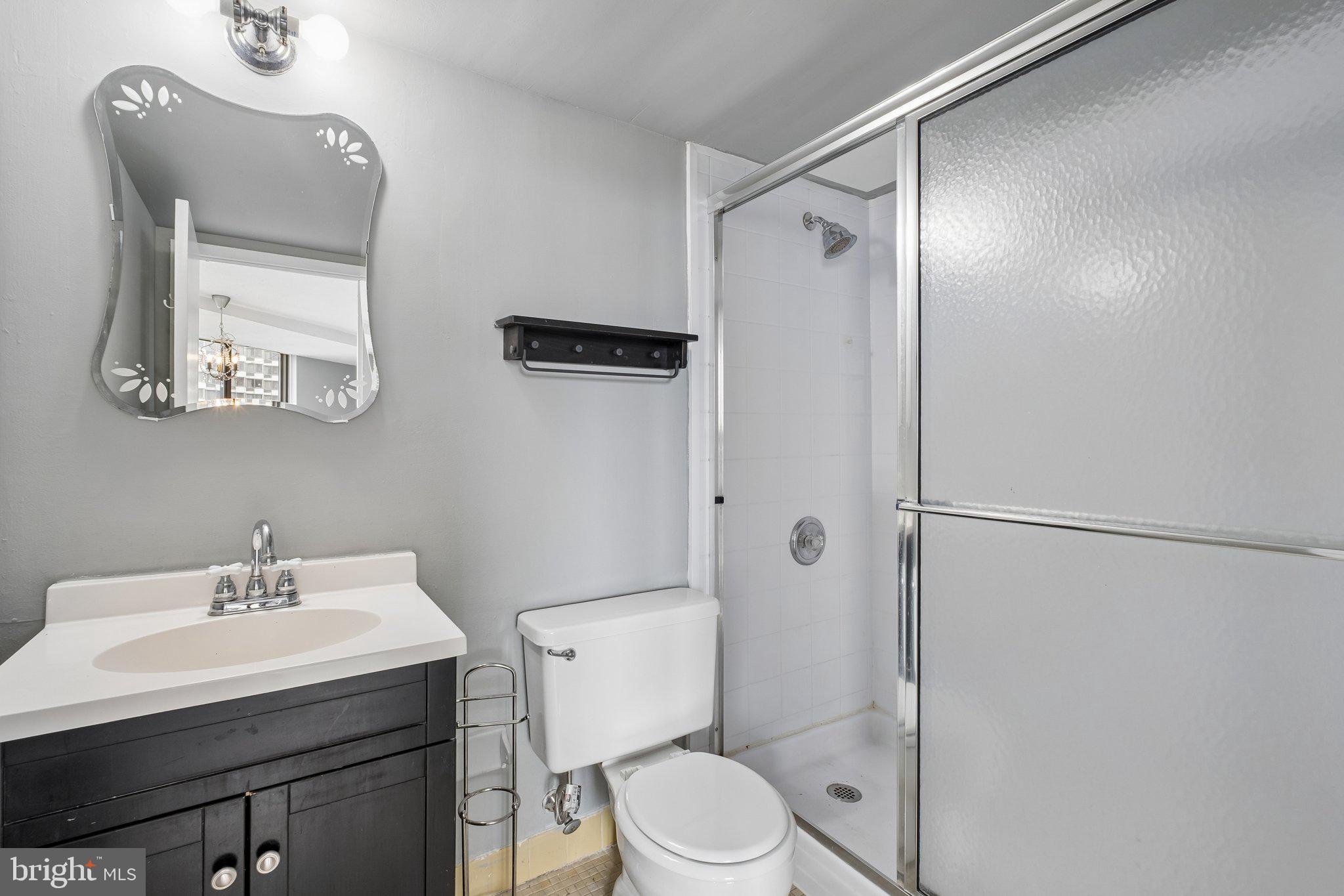 CENTER CITY - Residential