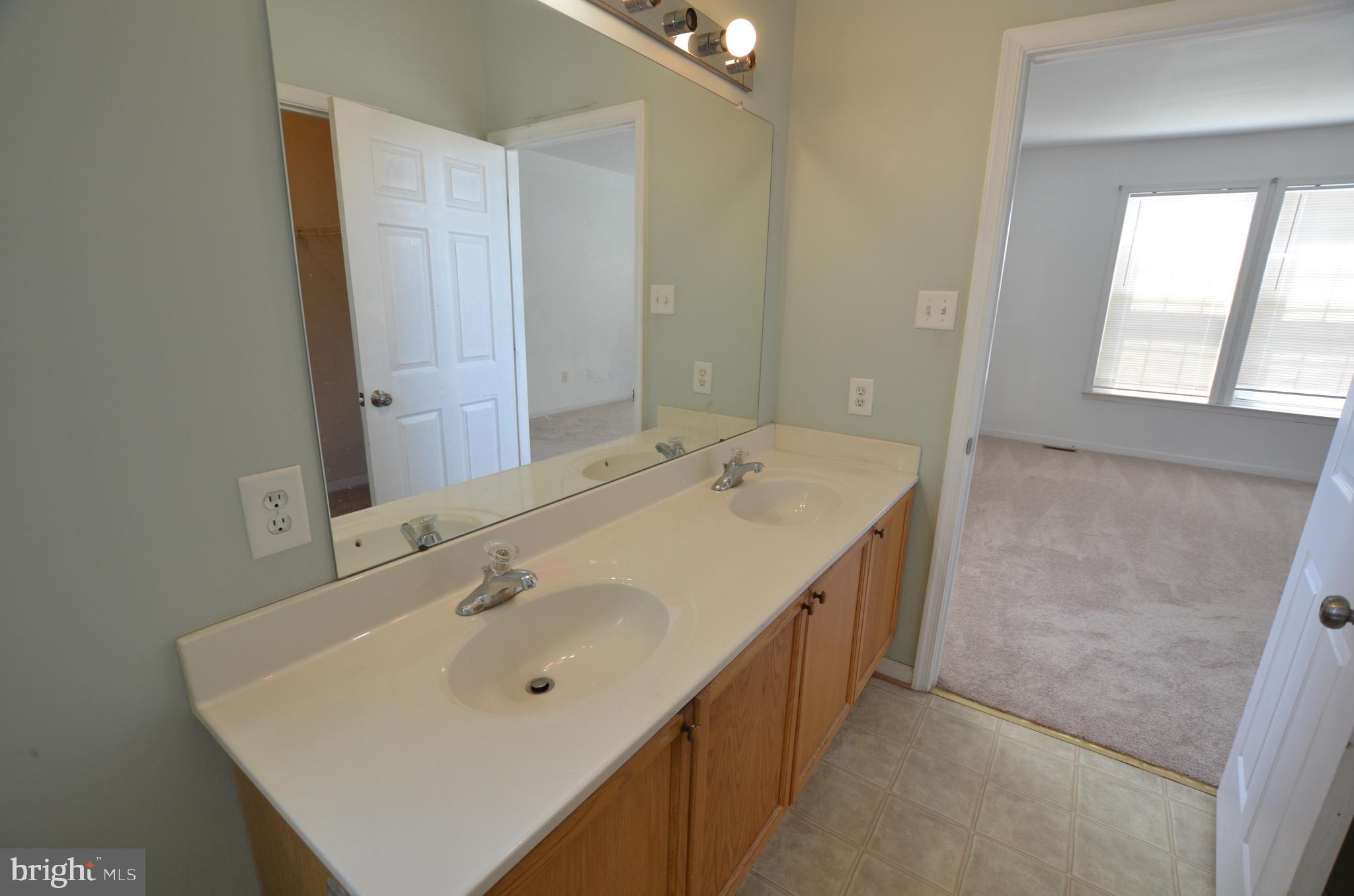 TWIN RIDGE - Residential