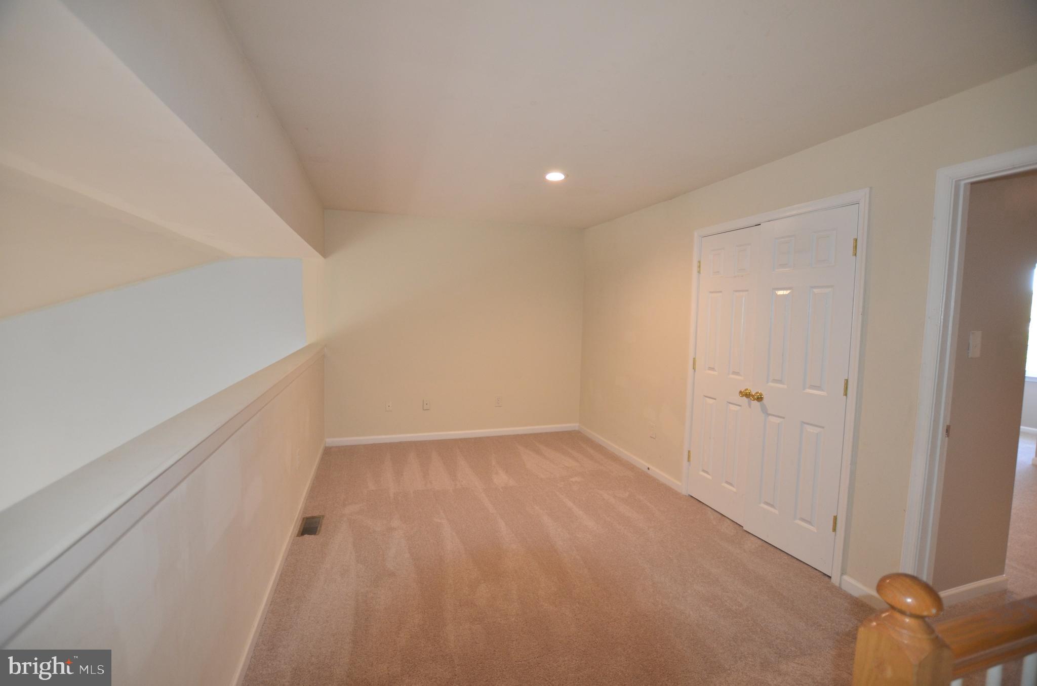 TWIN RIDGE - Residential