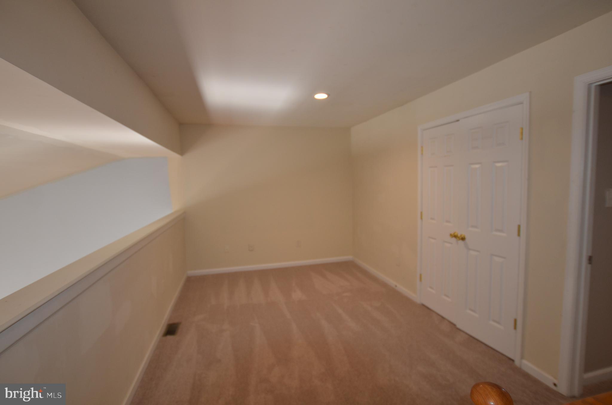 TWIN RIDGE - Residential