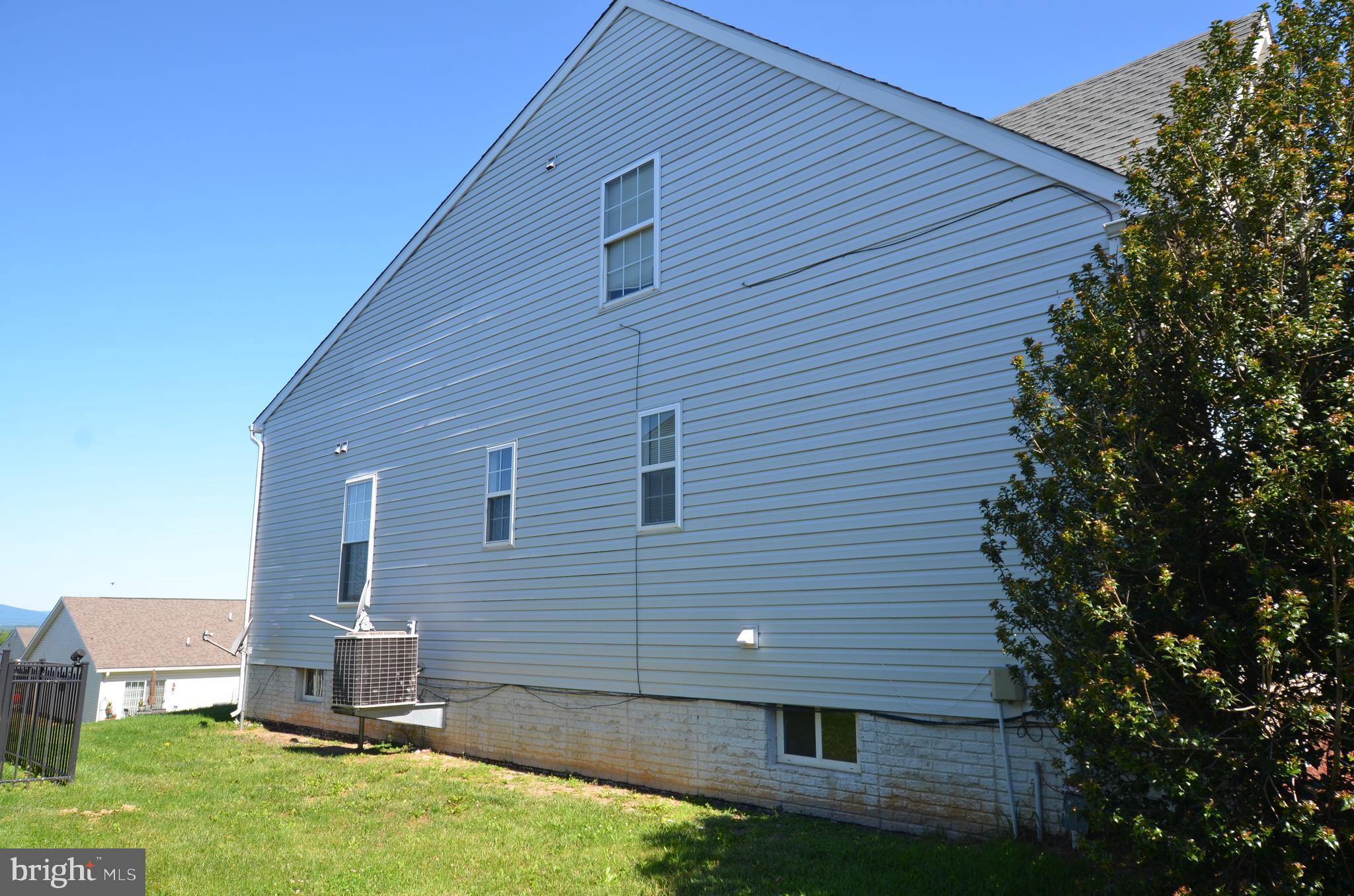 TWIN RIDGE - Residential