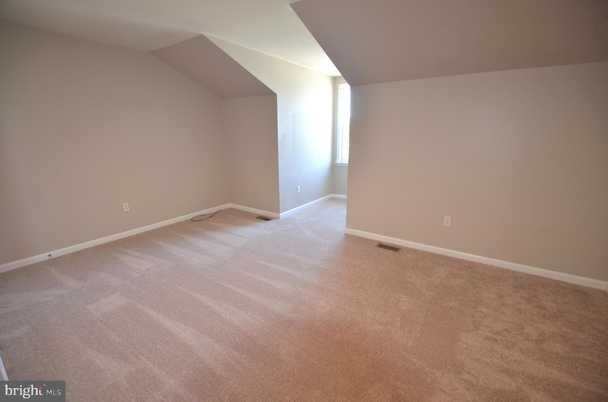 TWIN RIDGE - Residential