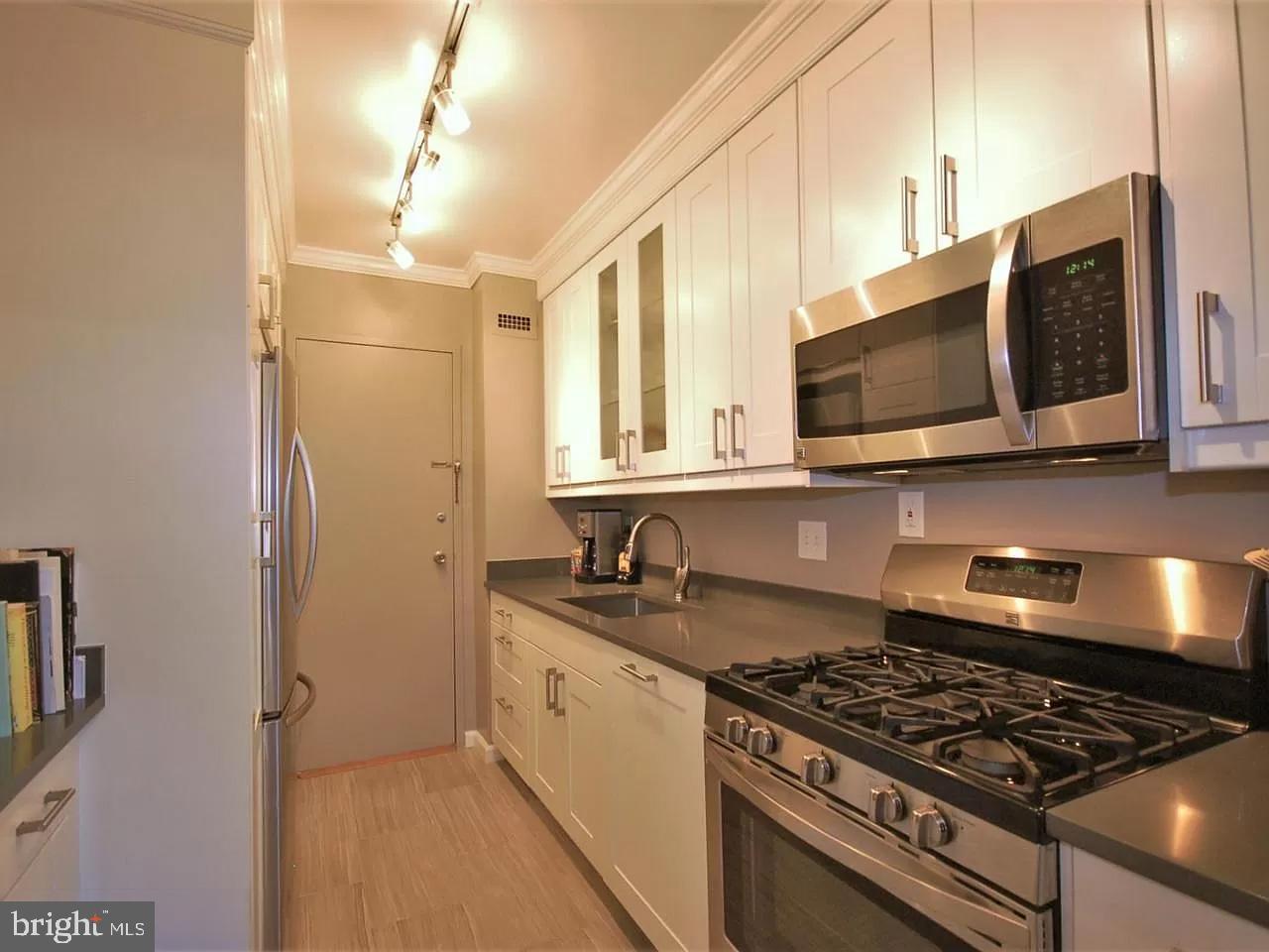 GROSVENOR PARK - Residential