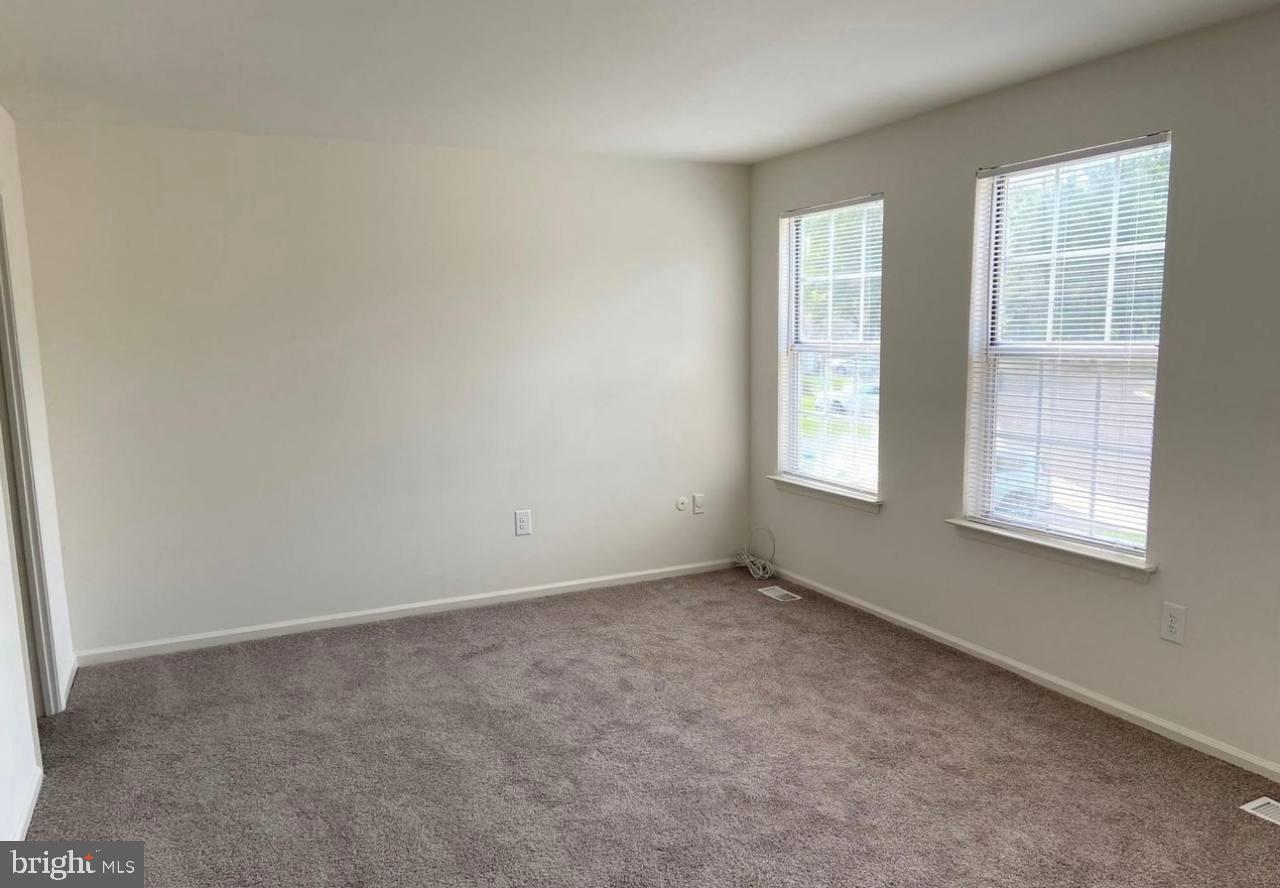 HUNTINGDON BROOK - Residential
