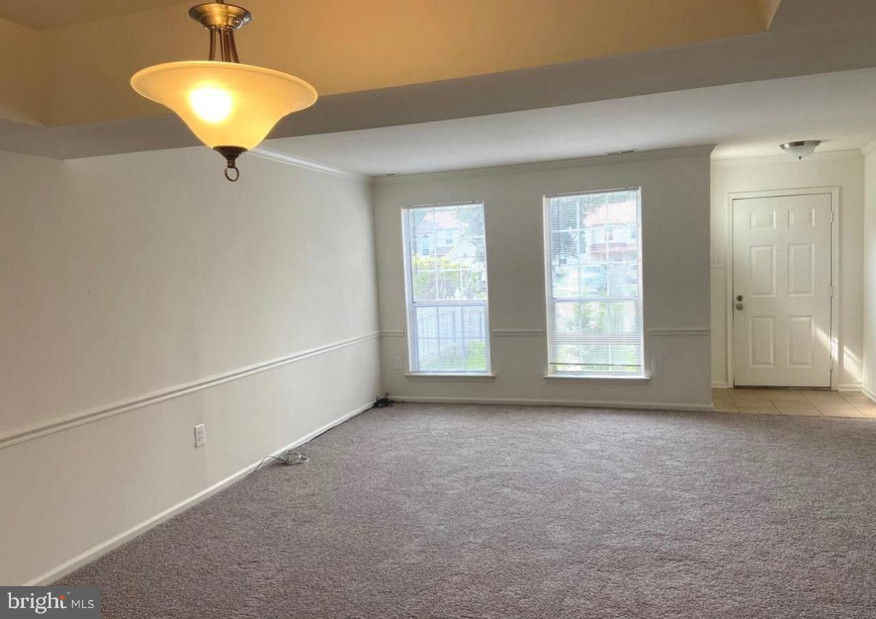 HUNTINGDON BROOK - Residential