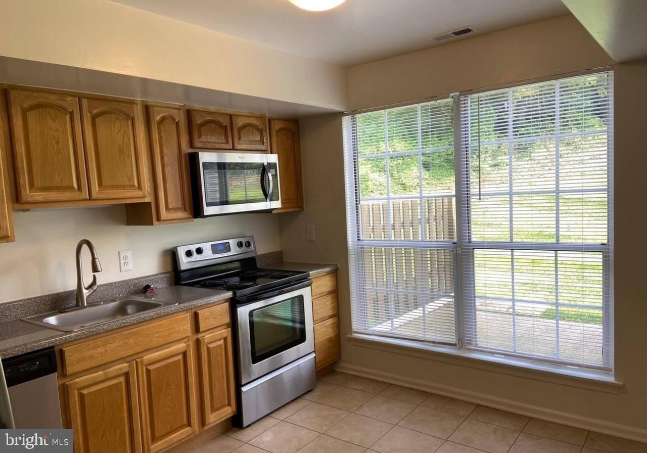 HUNTINGDON BROOK - Residential