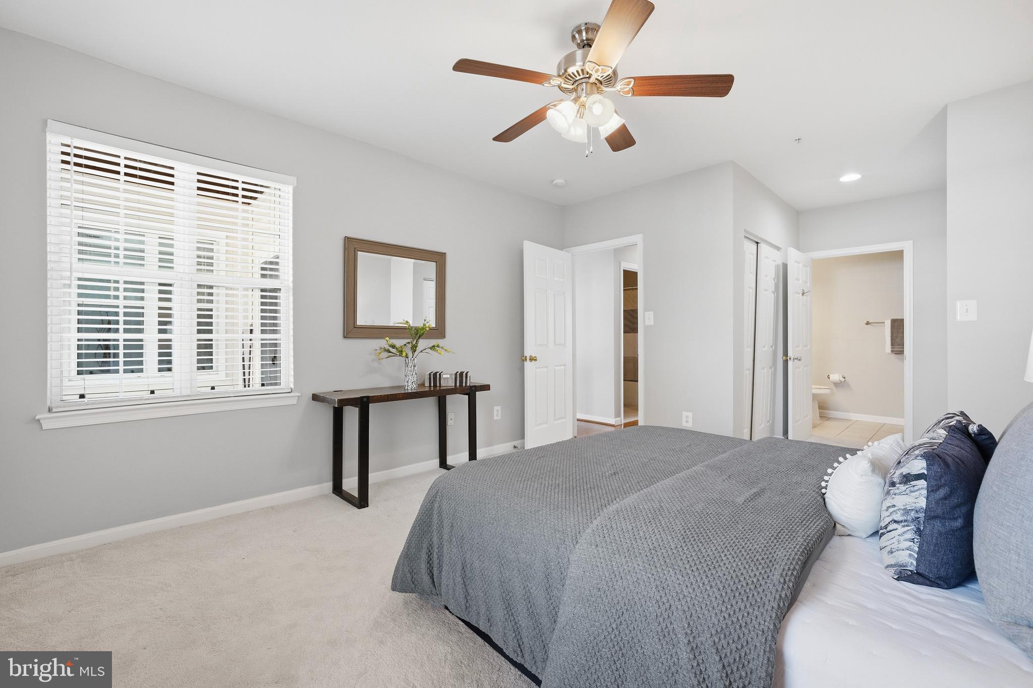 LAKESIDE AT SOUTH RIDING - Residential