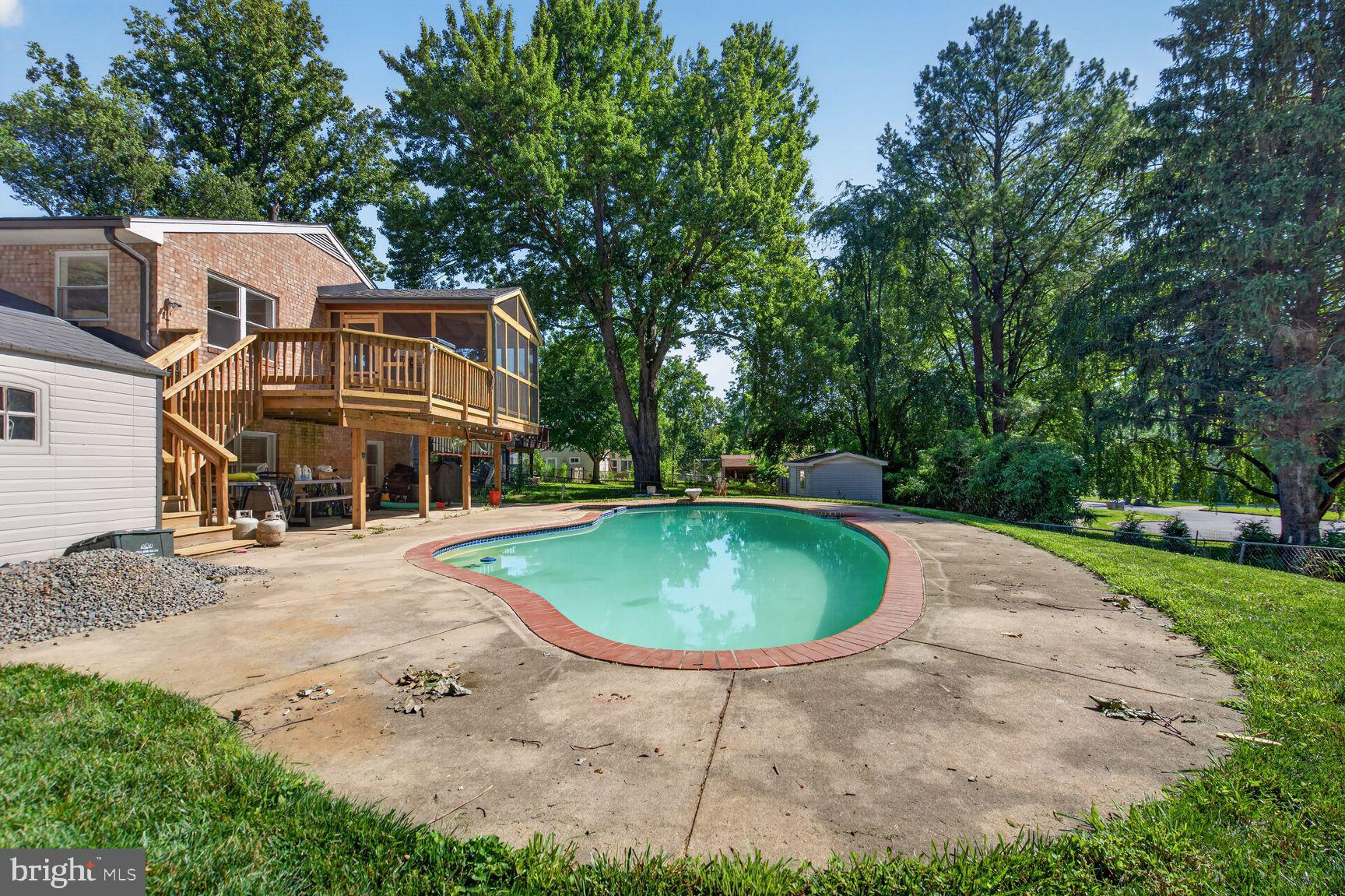 HIDEAWAY PARK - Residential