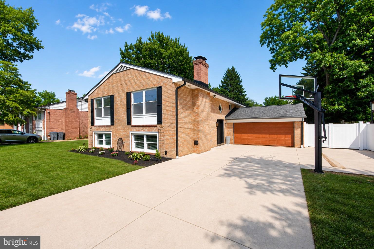 HIDEAWAY PARK - Residential